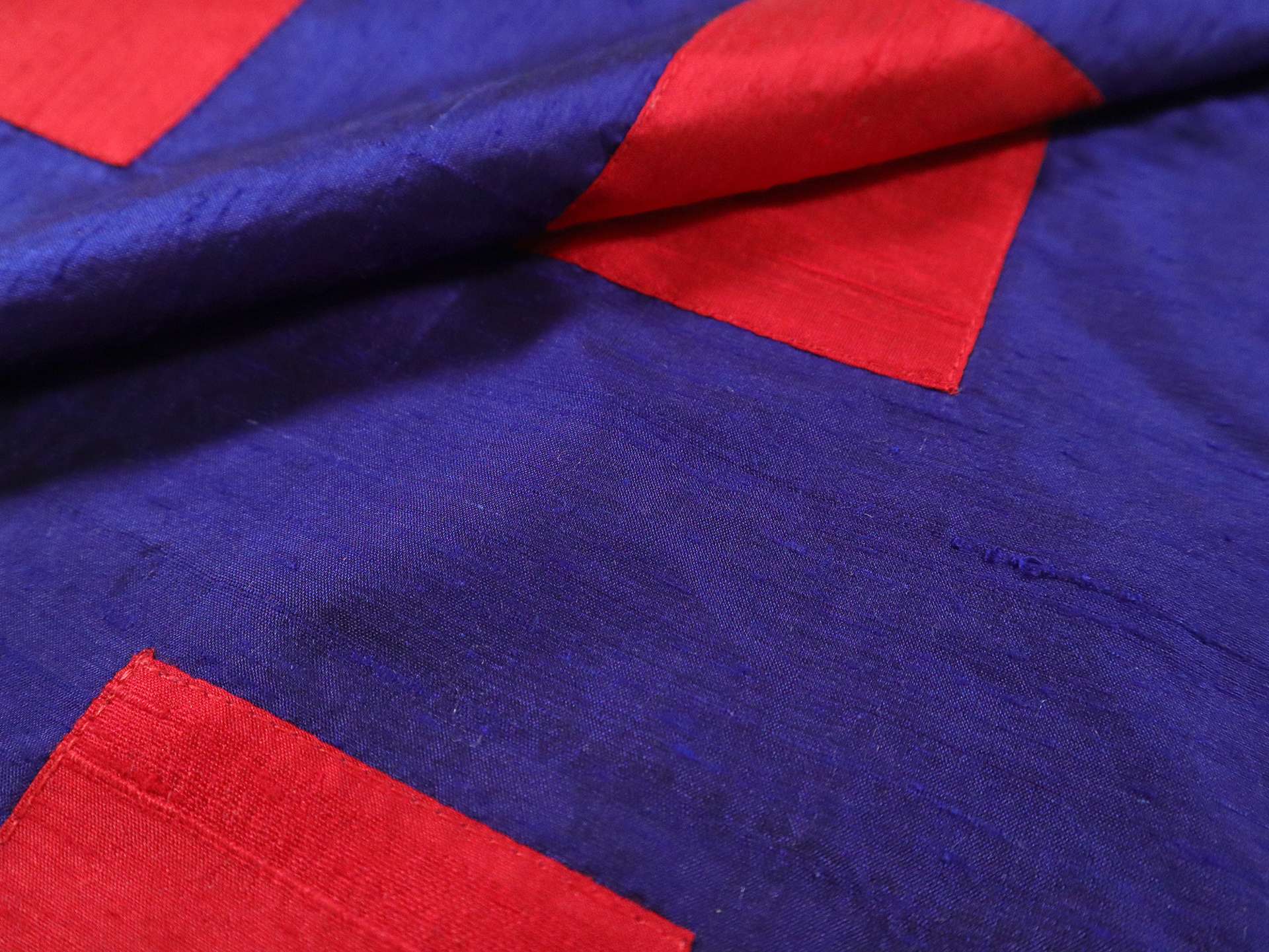 Color Blocked Appliqué Silk Shantung