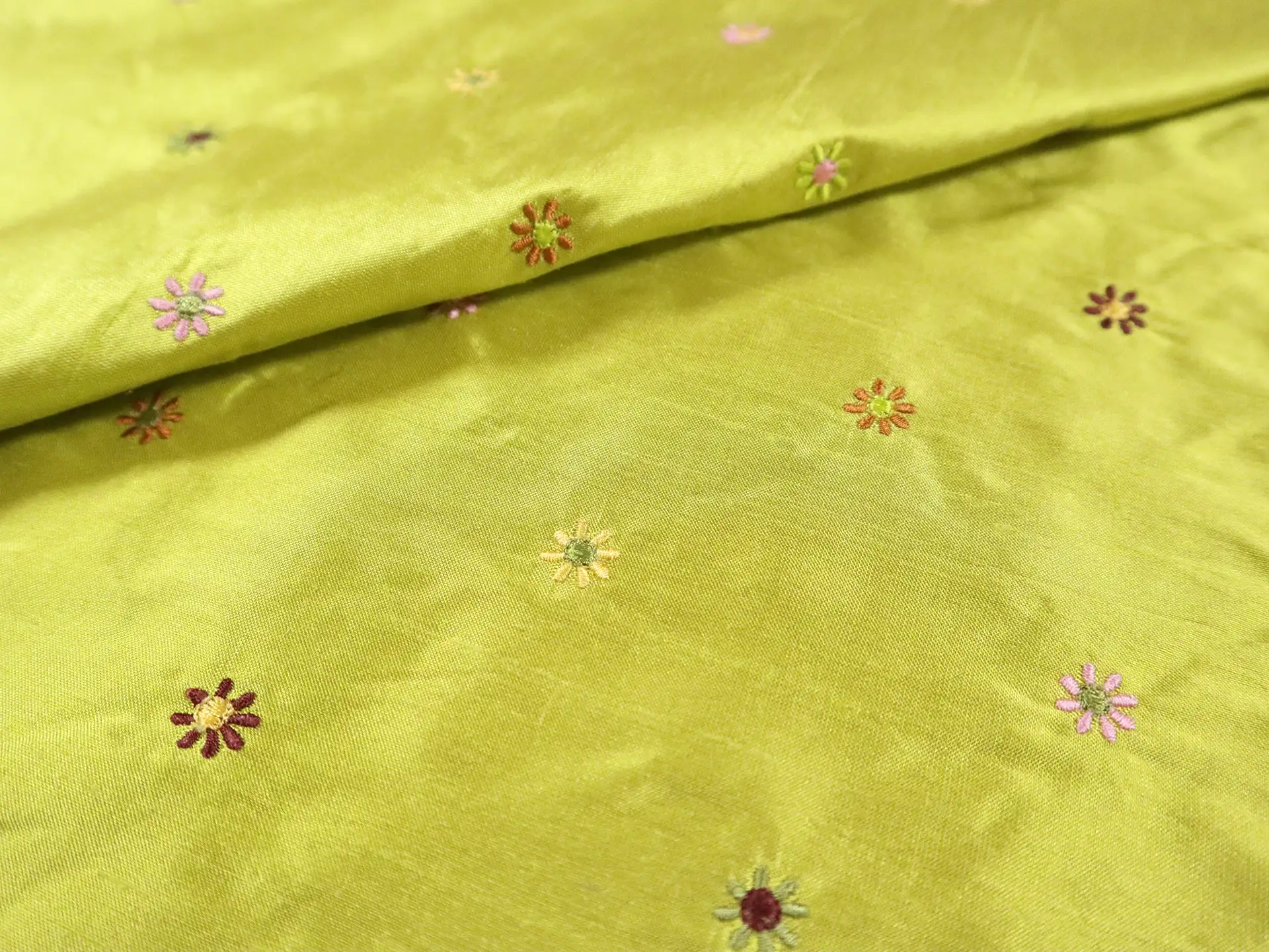 Silk Shantung with Petite Flowers in Chartreuse