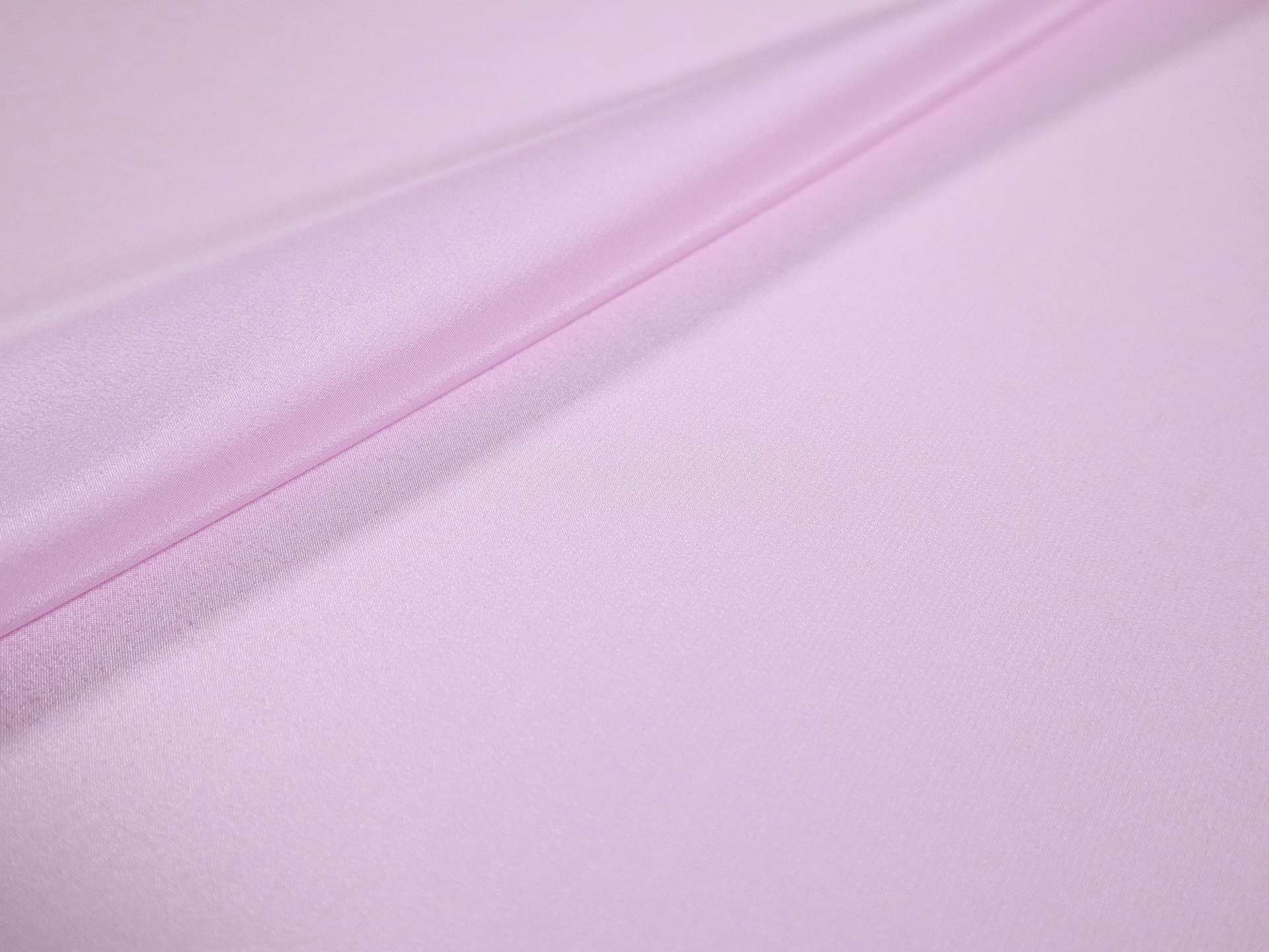Silk Crepe de Chine in Lilac