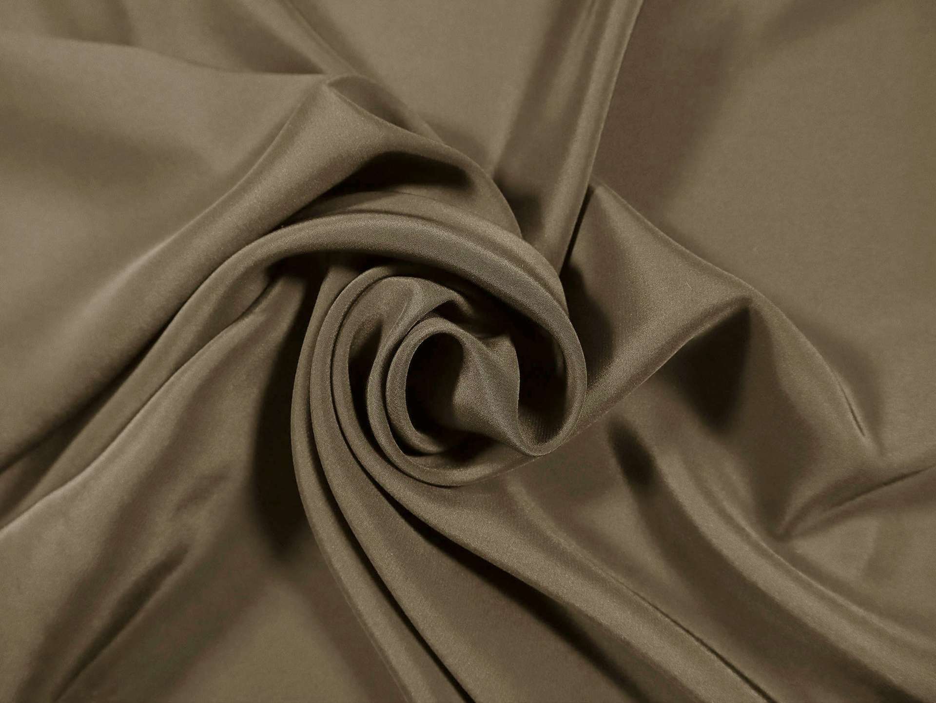 Silk Crepe de Chine in Old Palm 