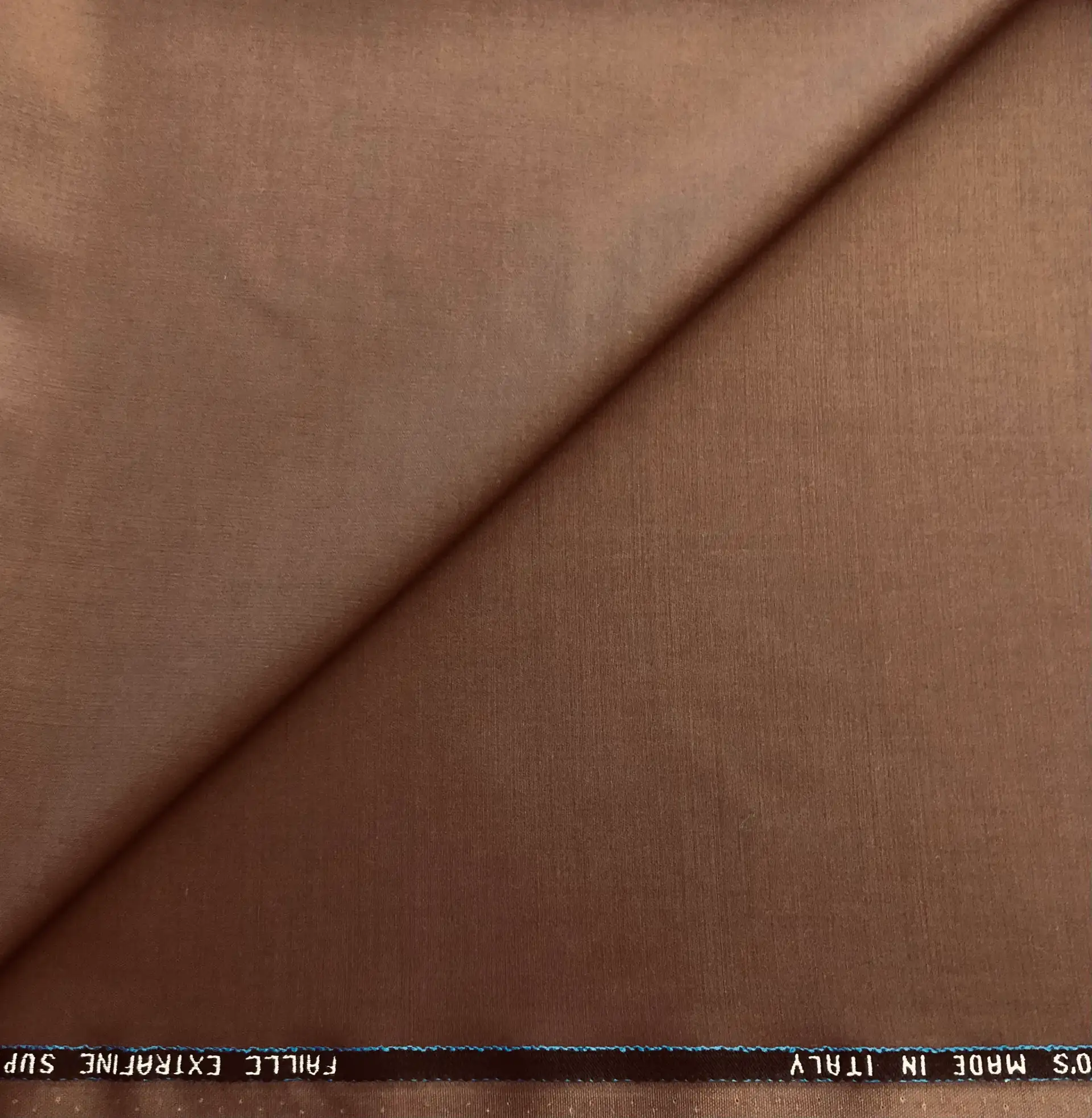 Italian Super 130s Wool Satin Faille in Marrone