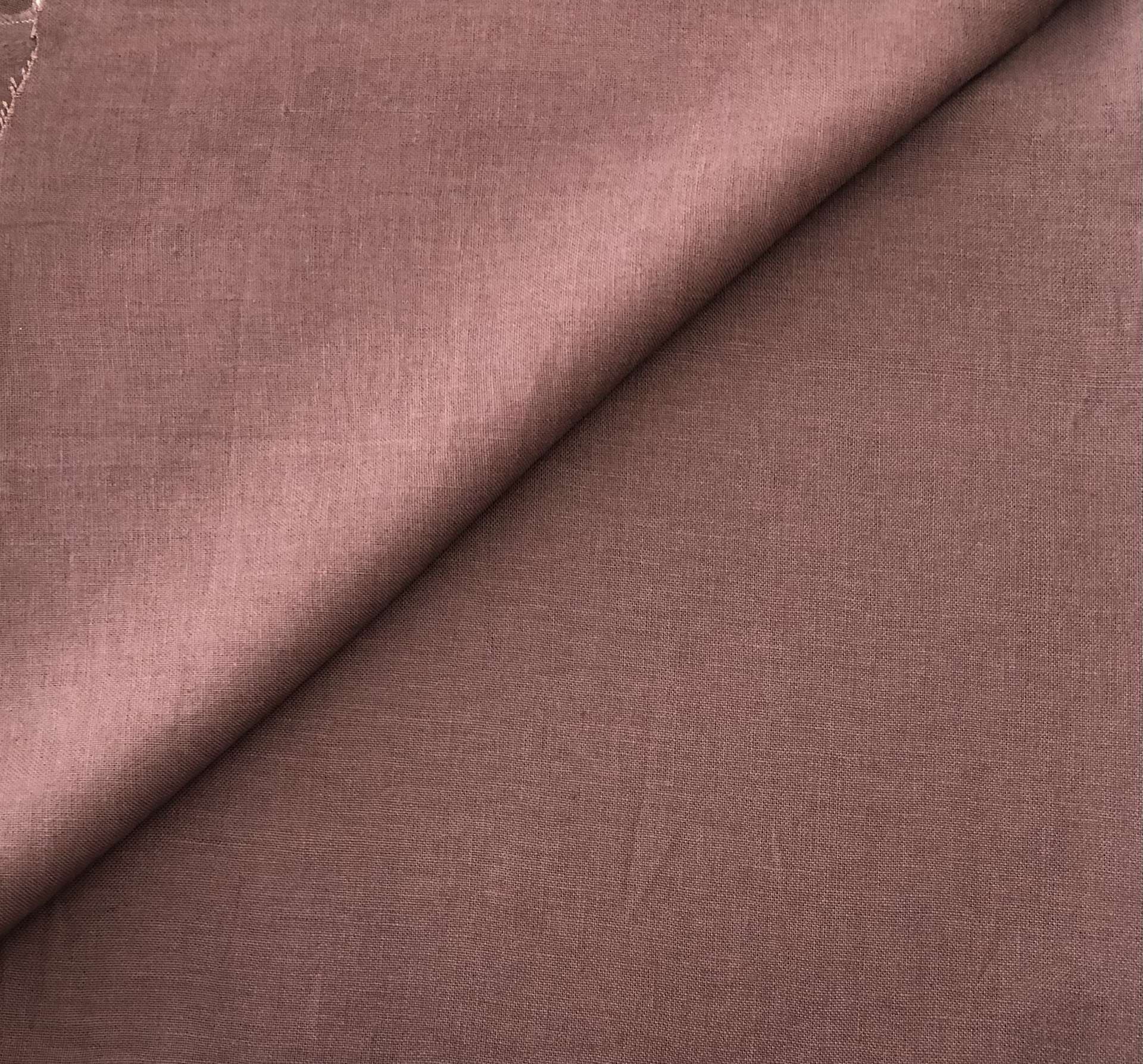Imported Midweight Linen in Plum