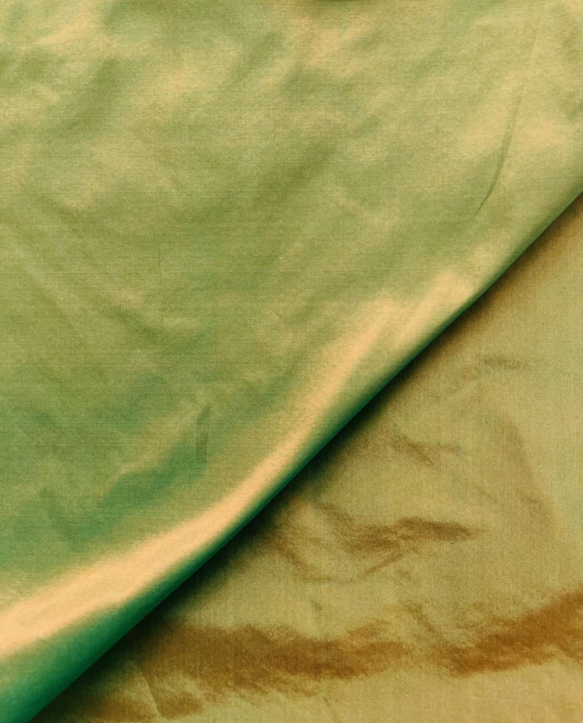 Iridescent Silk Taffeta in Orange/Kelly Green 