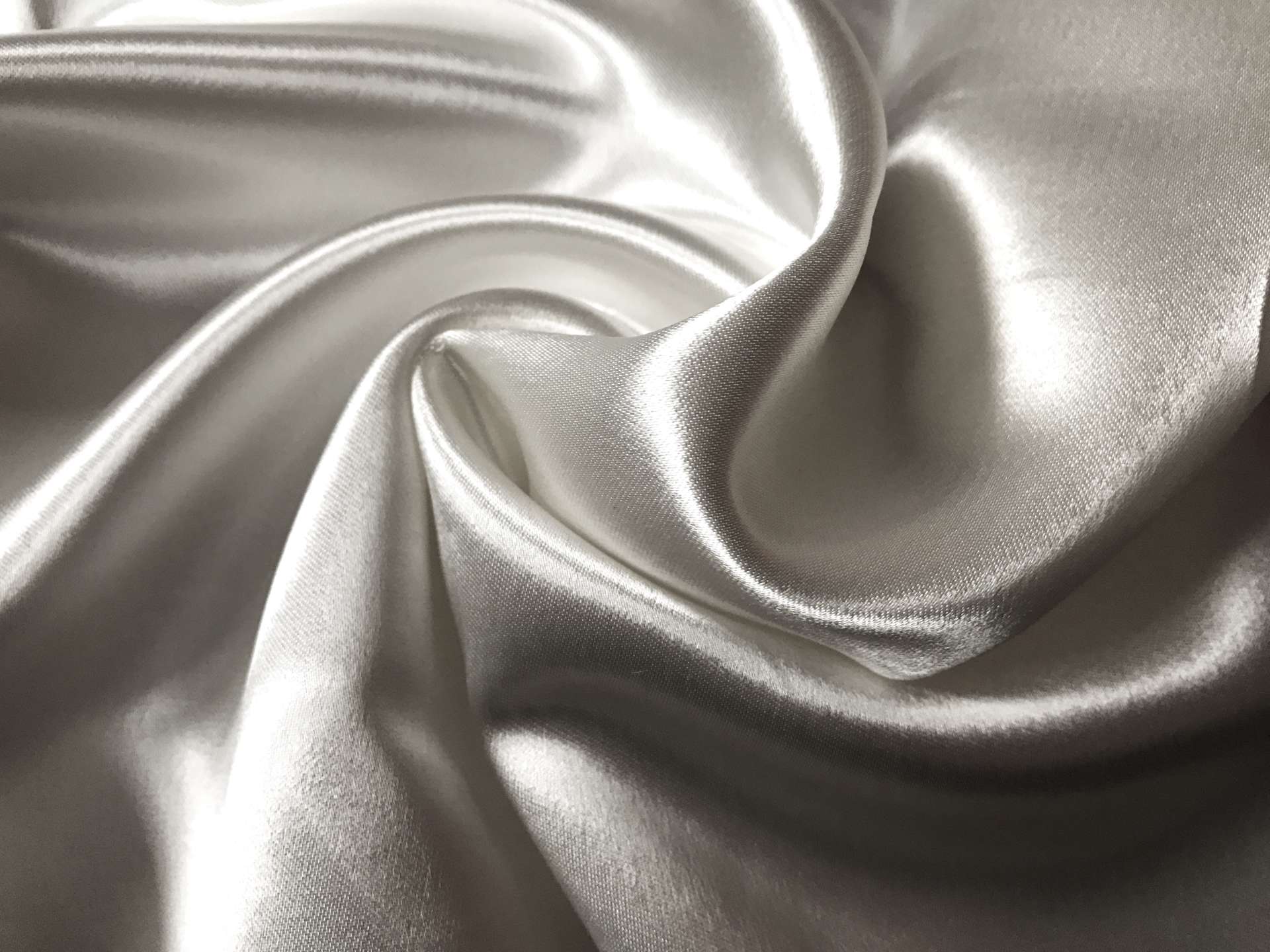 heavy viscose satin in white