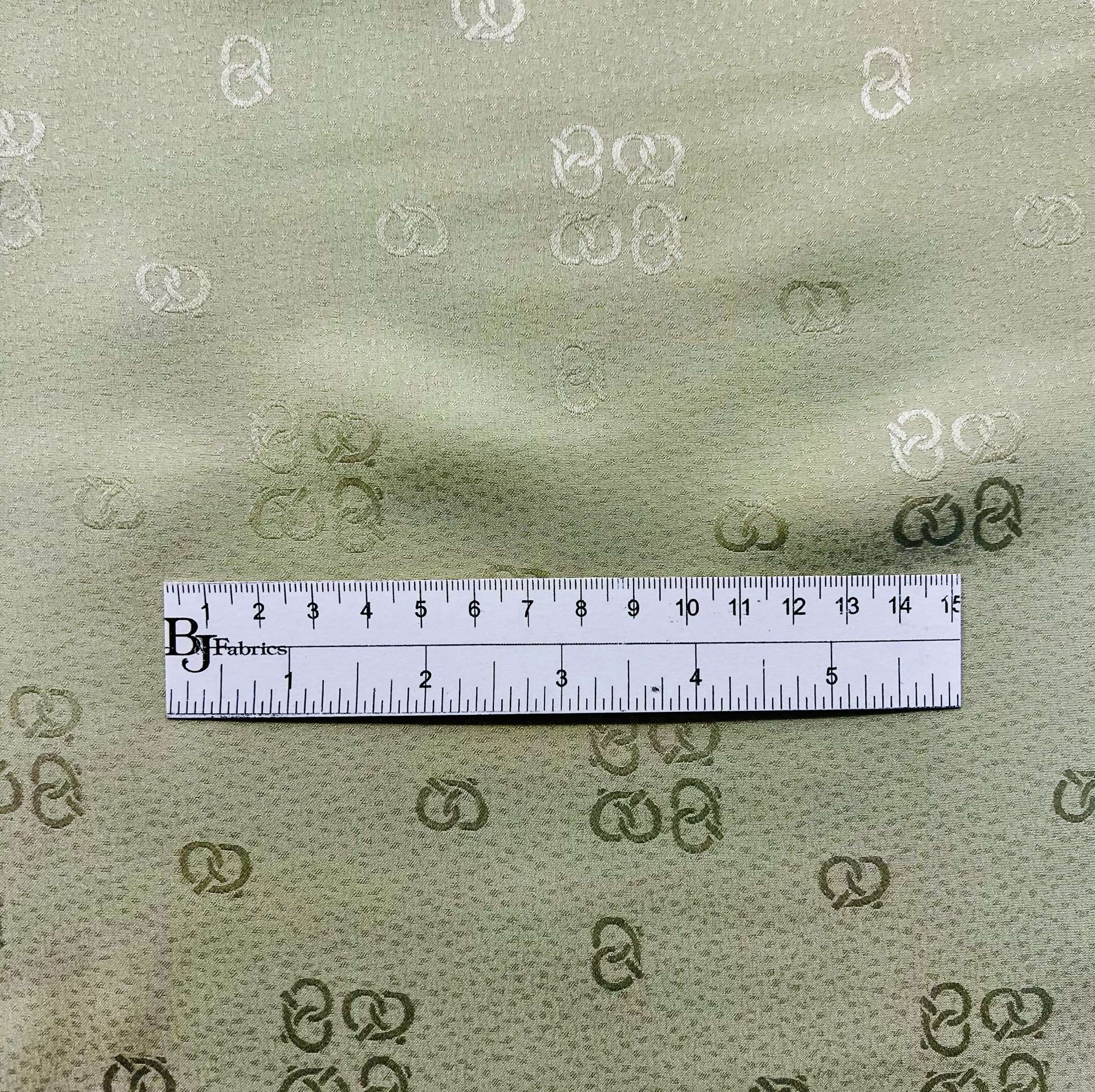 Vintage Silk Jacquard in Light Celery  no