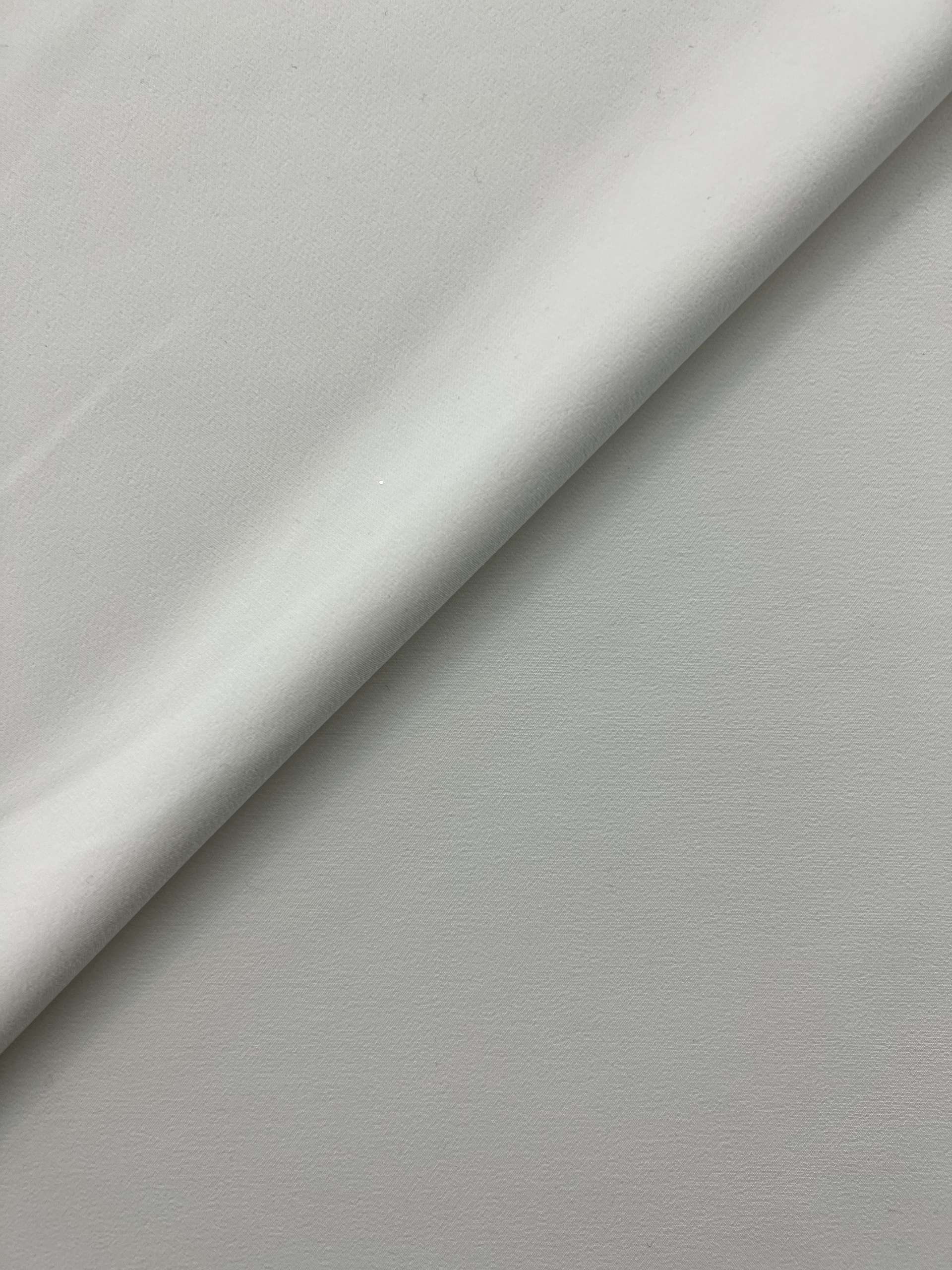 Stretch Polyester Crepé in Pearl