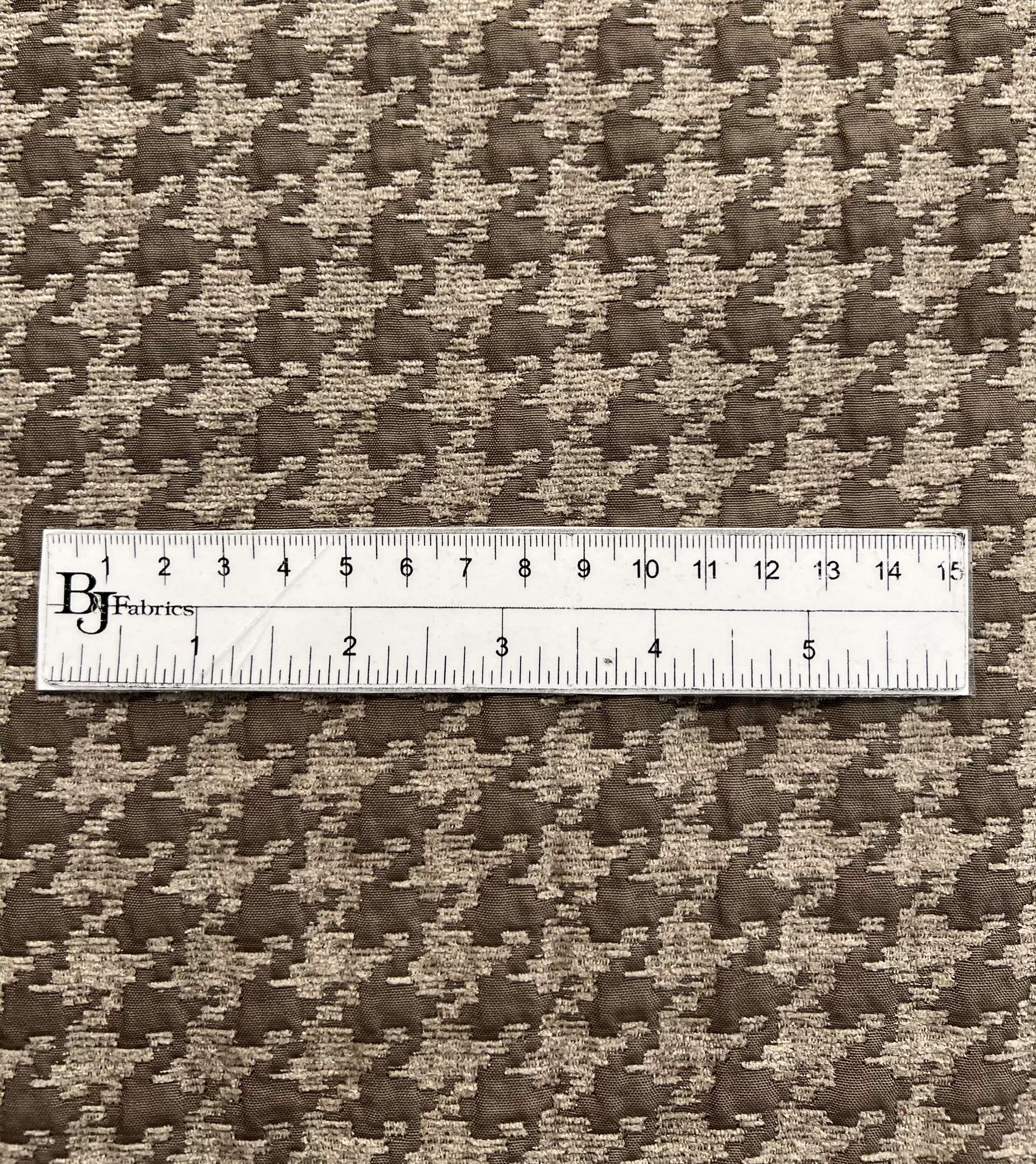 Houndstooth Chenille Brocade in Taupe