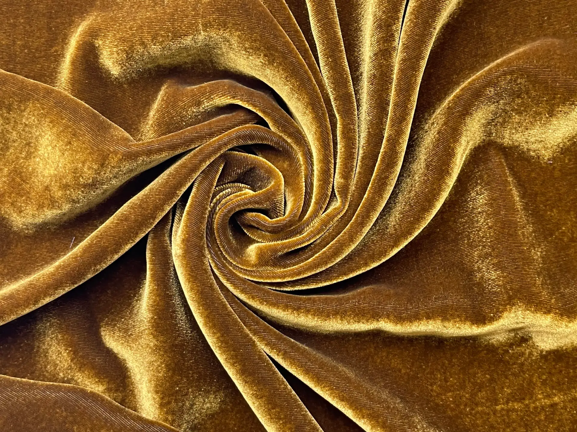 Silk and Rayon Velvet in Mocha
