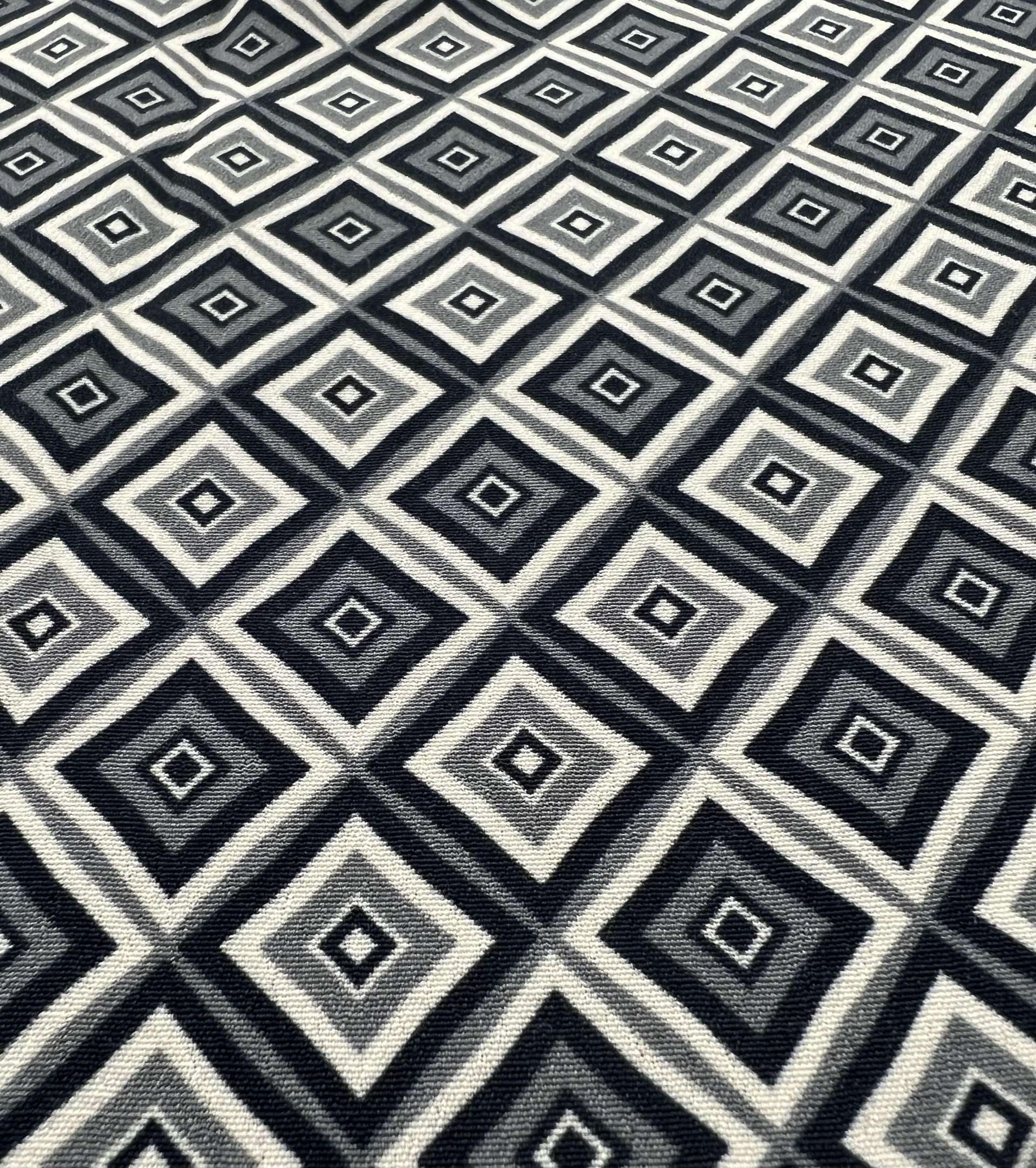 Printed 100% Viscose Tissue crepé in Greys
