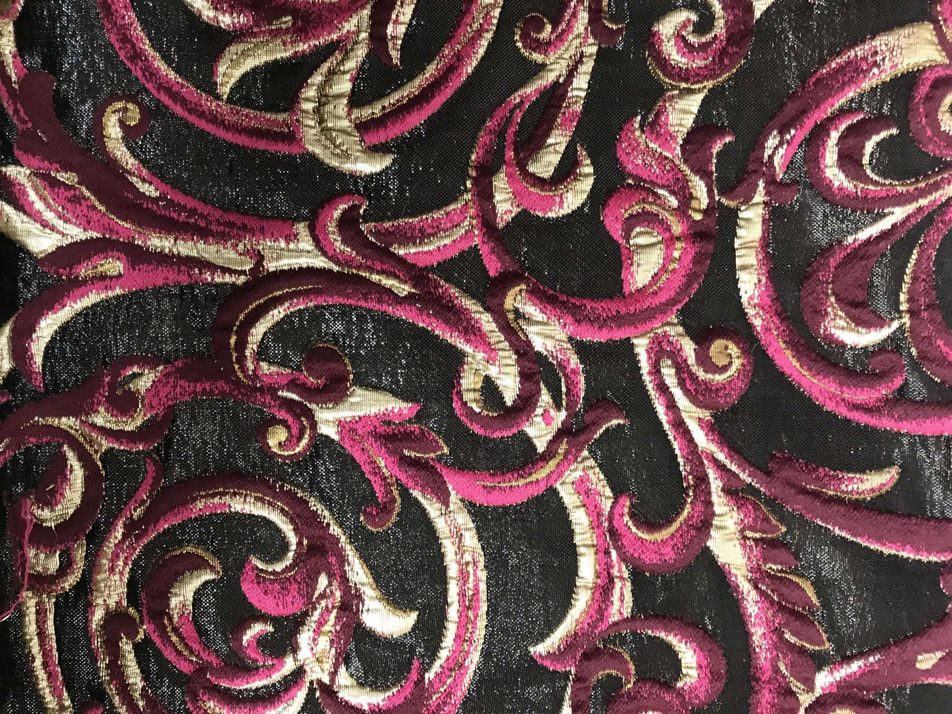 Italian Metallic Brocade with Large Fleur de Lis