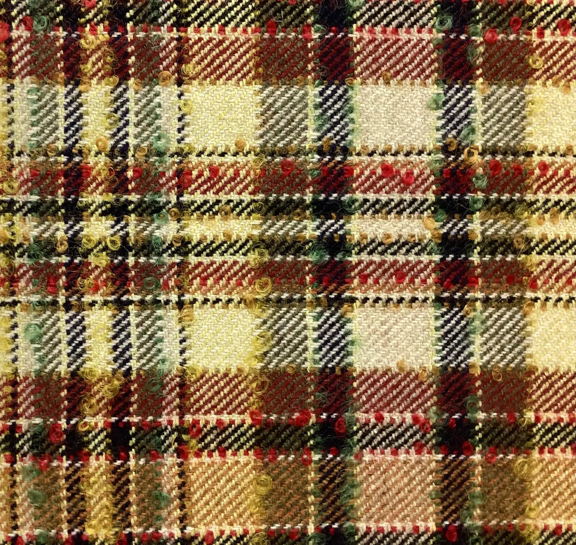 Italian Wool Blend Plaid Boucle in Autumn