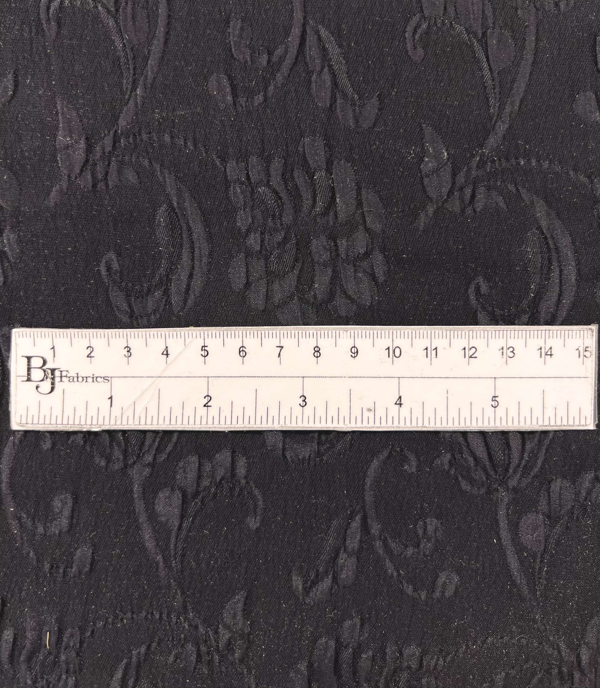 Vintage Silk Matelassé in Black