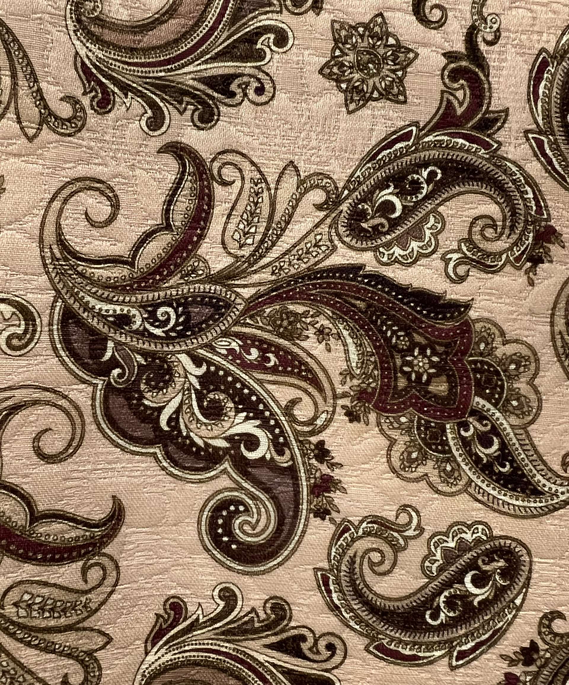 Italian Silk & Wool Mattelasse with a Blush Paisley Print