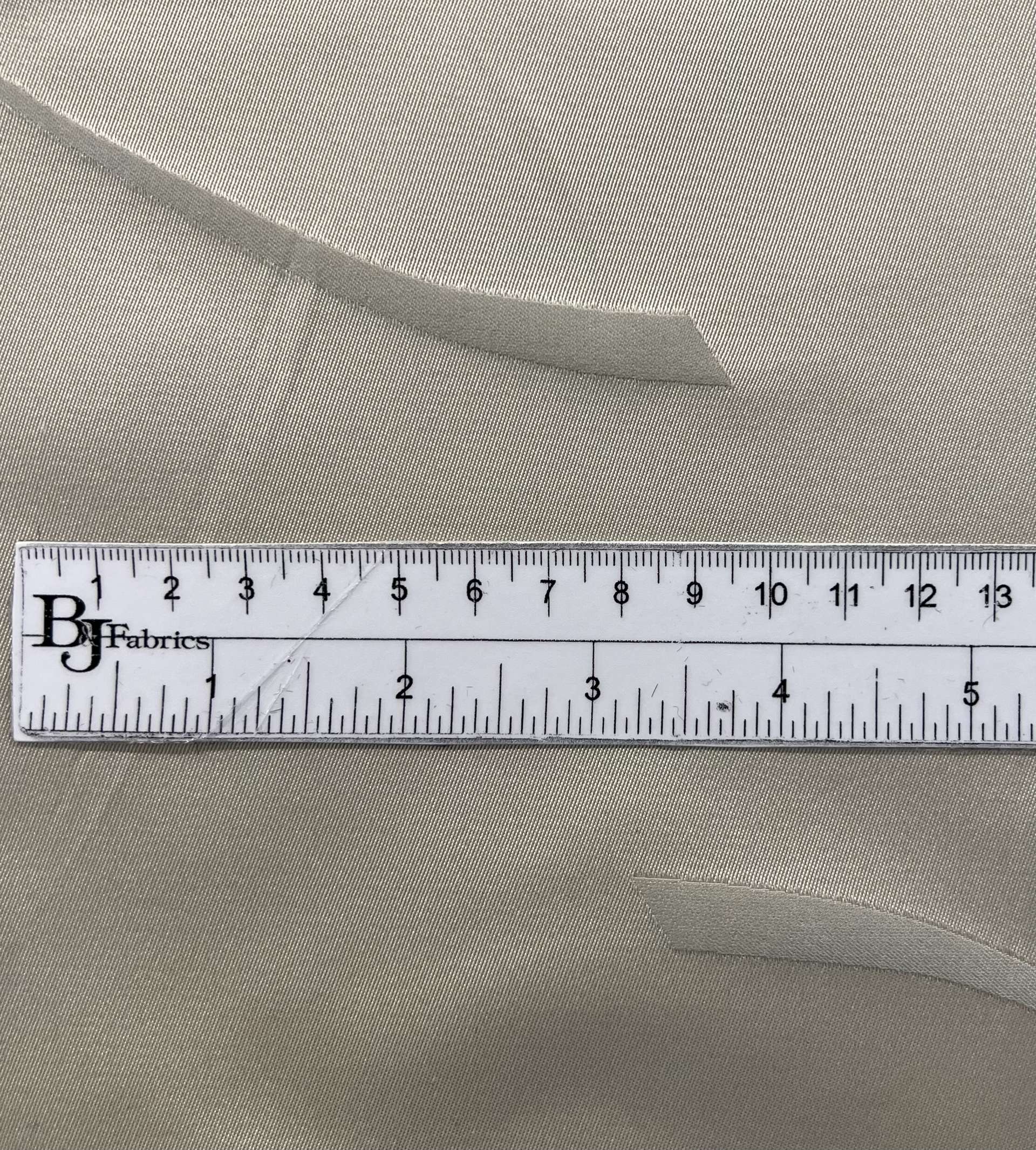  Peau de Soie Jacquard 