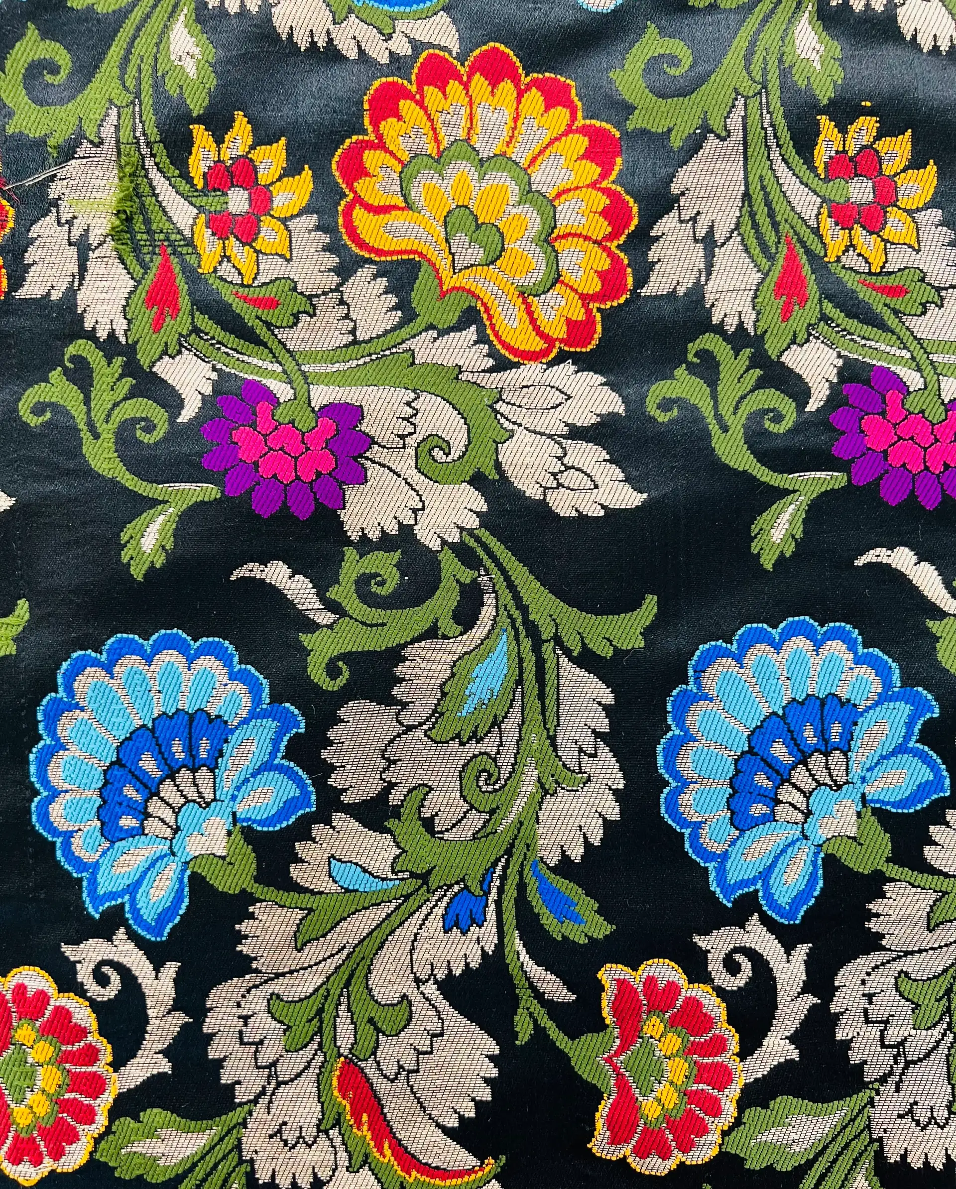Metallic Brocade in