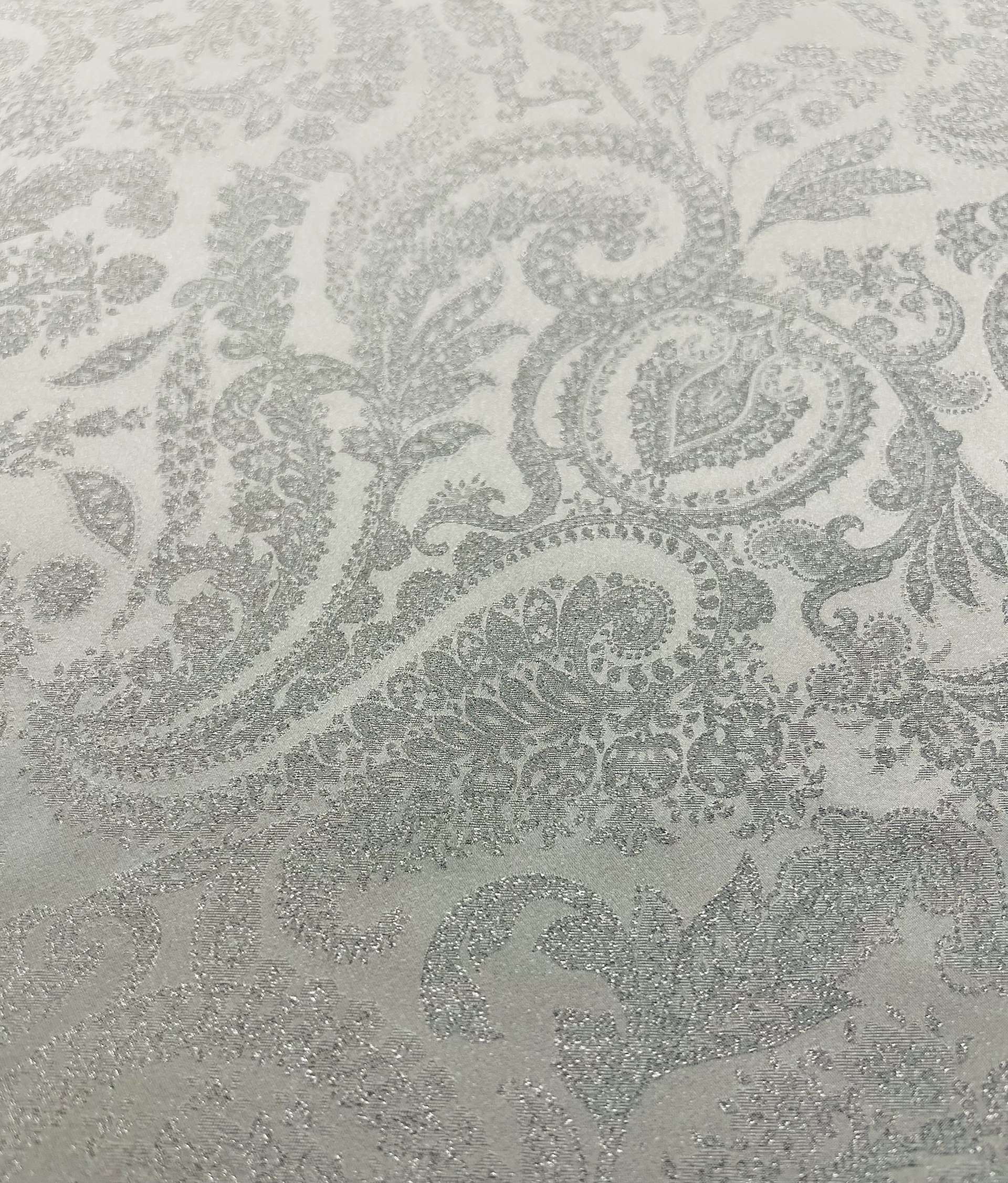 Italian Silk Lamé Charmeuse Jacquard in Silver White