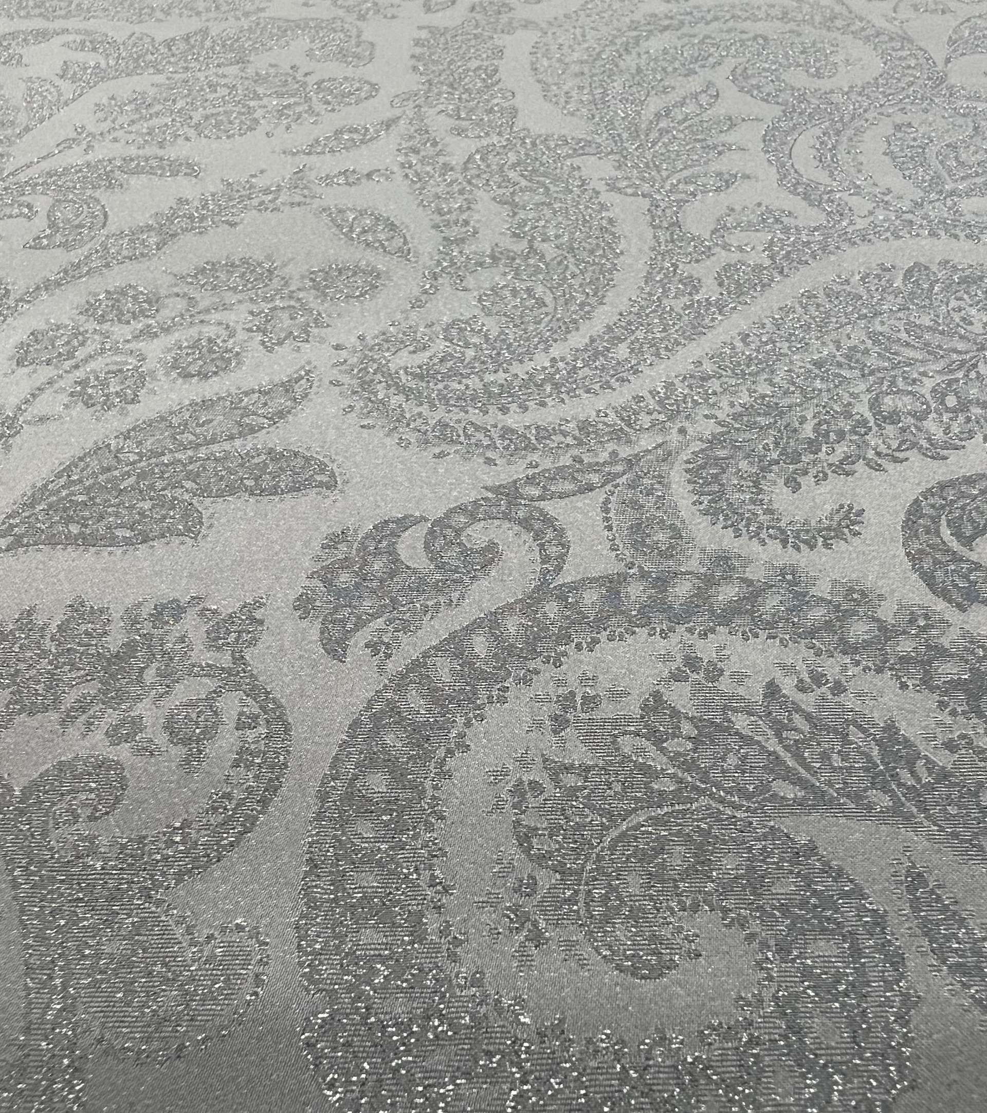 Italian Silk Lamé Charmeuse Jacquard in Silver White