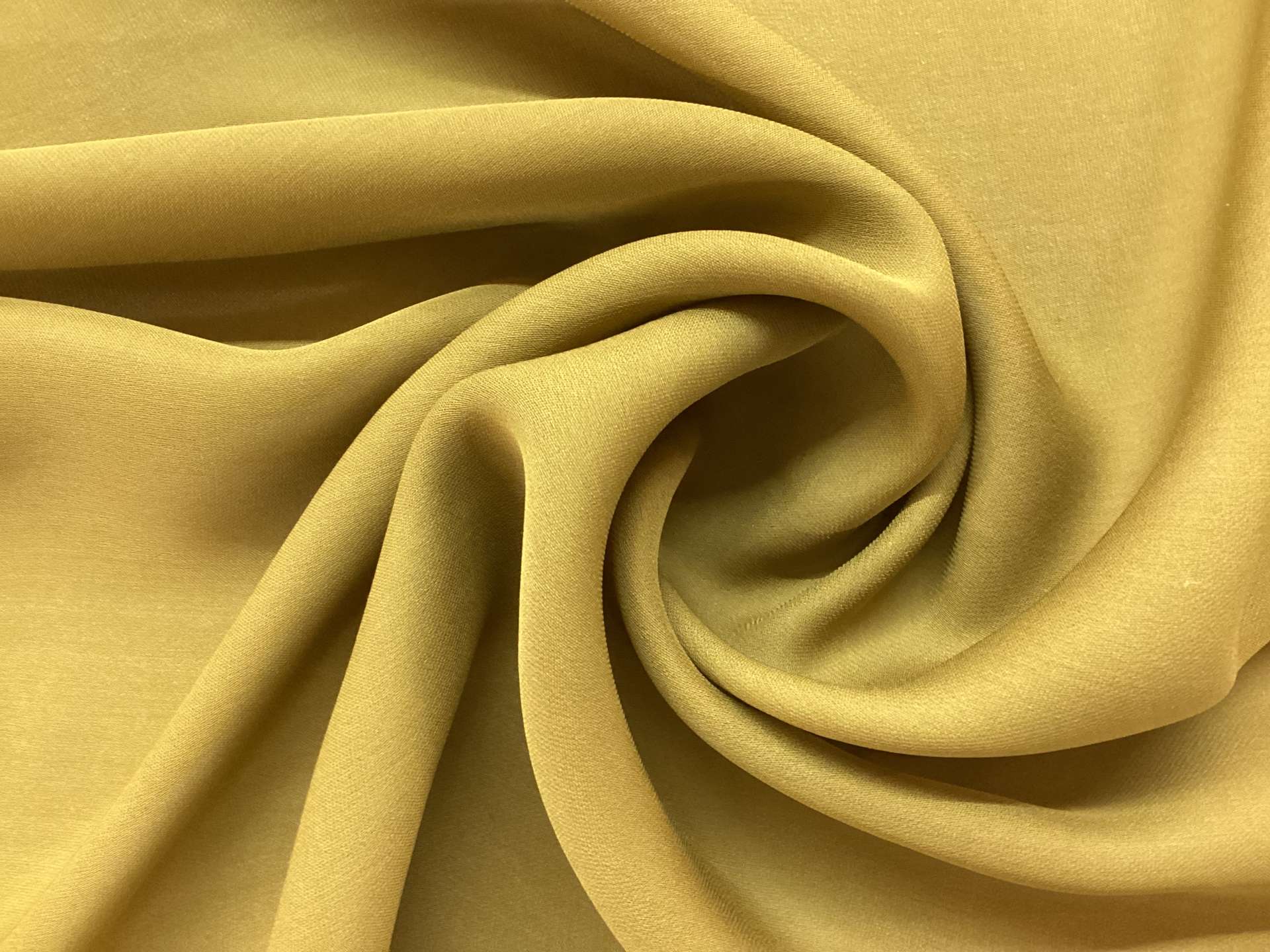 100% Silk Double Georgette In Kiwi 