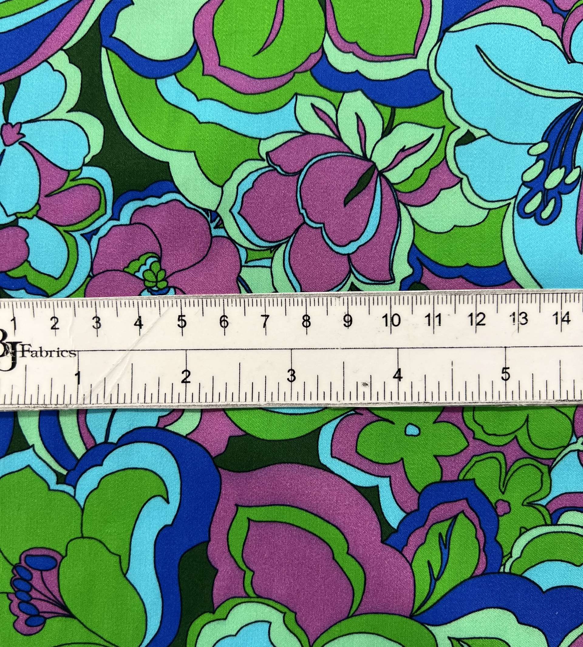 Printed Viscose Challis Sateen on Navy 