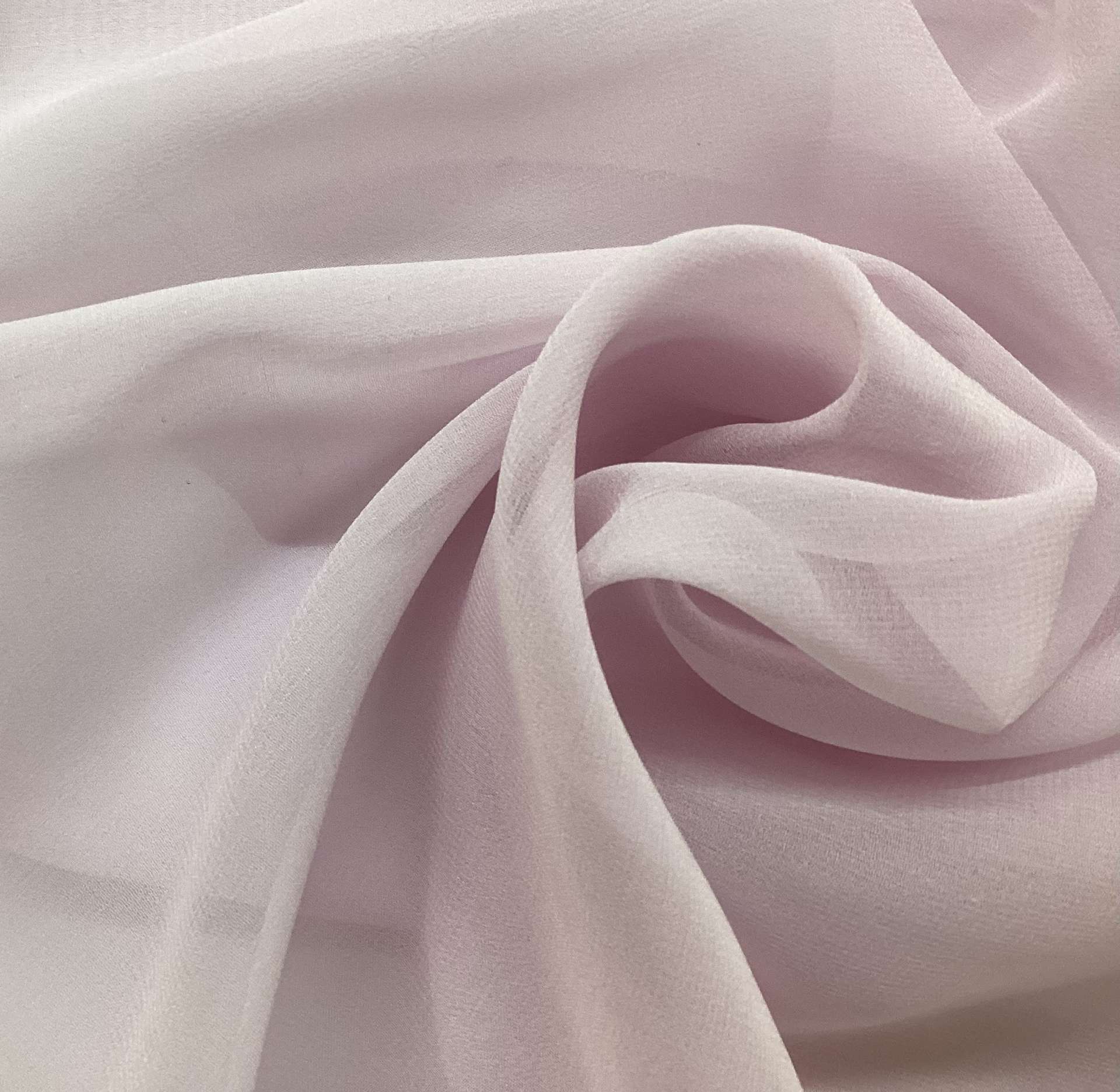 100% Pure Silk Chiffon In Light Lavender 