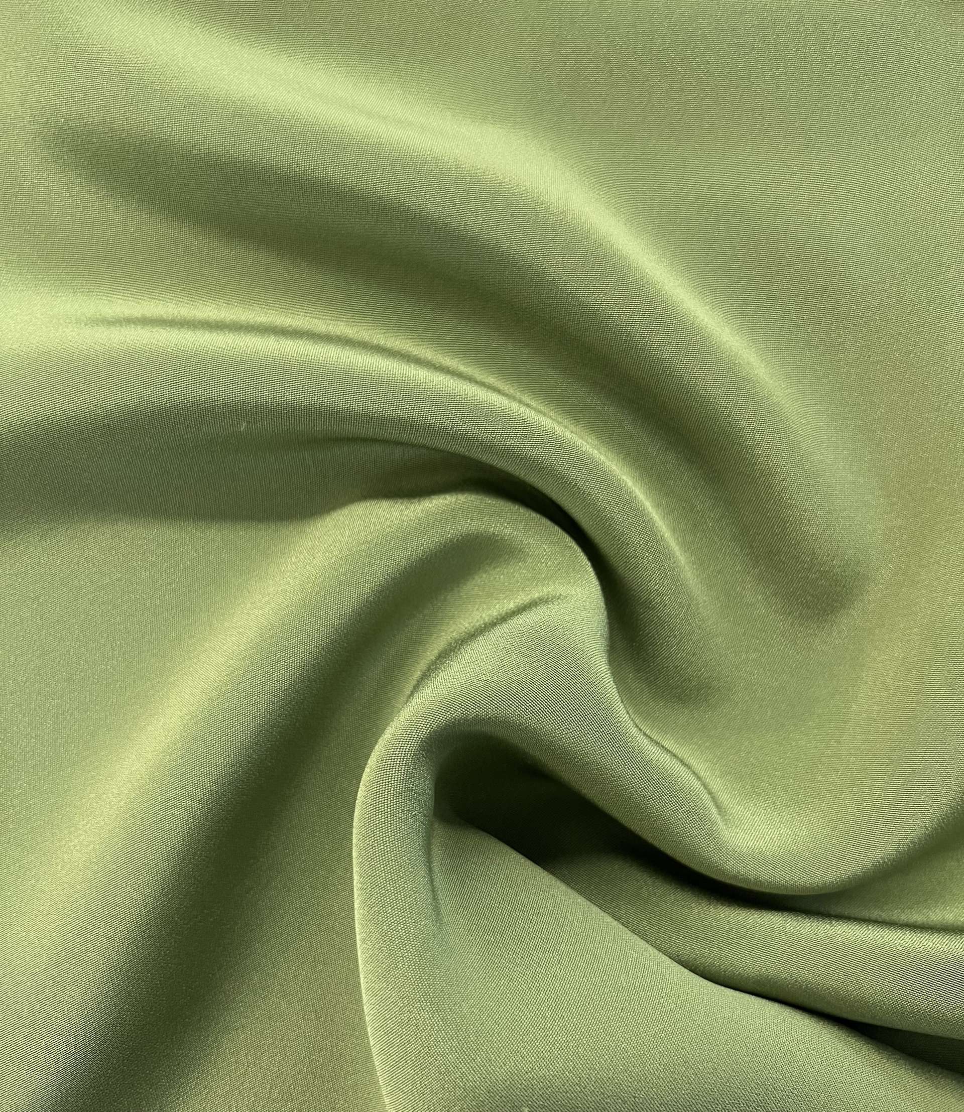 100% 4 Ply Silk Crepe in Avocado