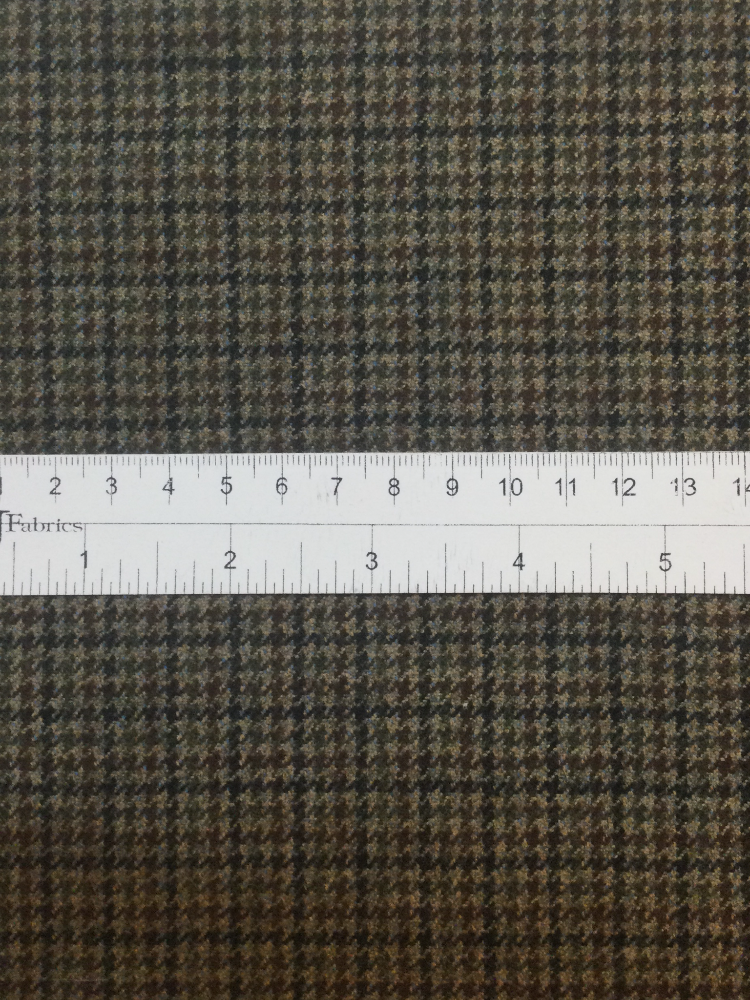 Made in Italy Loro Piana 100% Saxon Wool Houndstooth