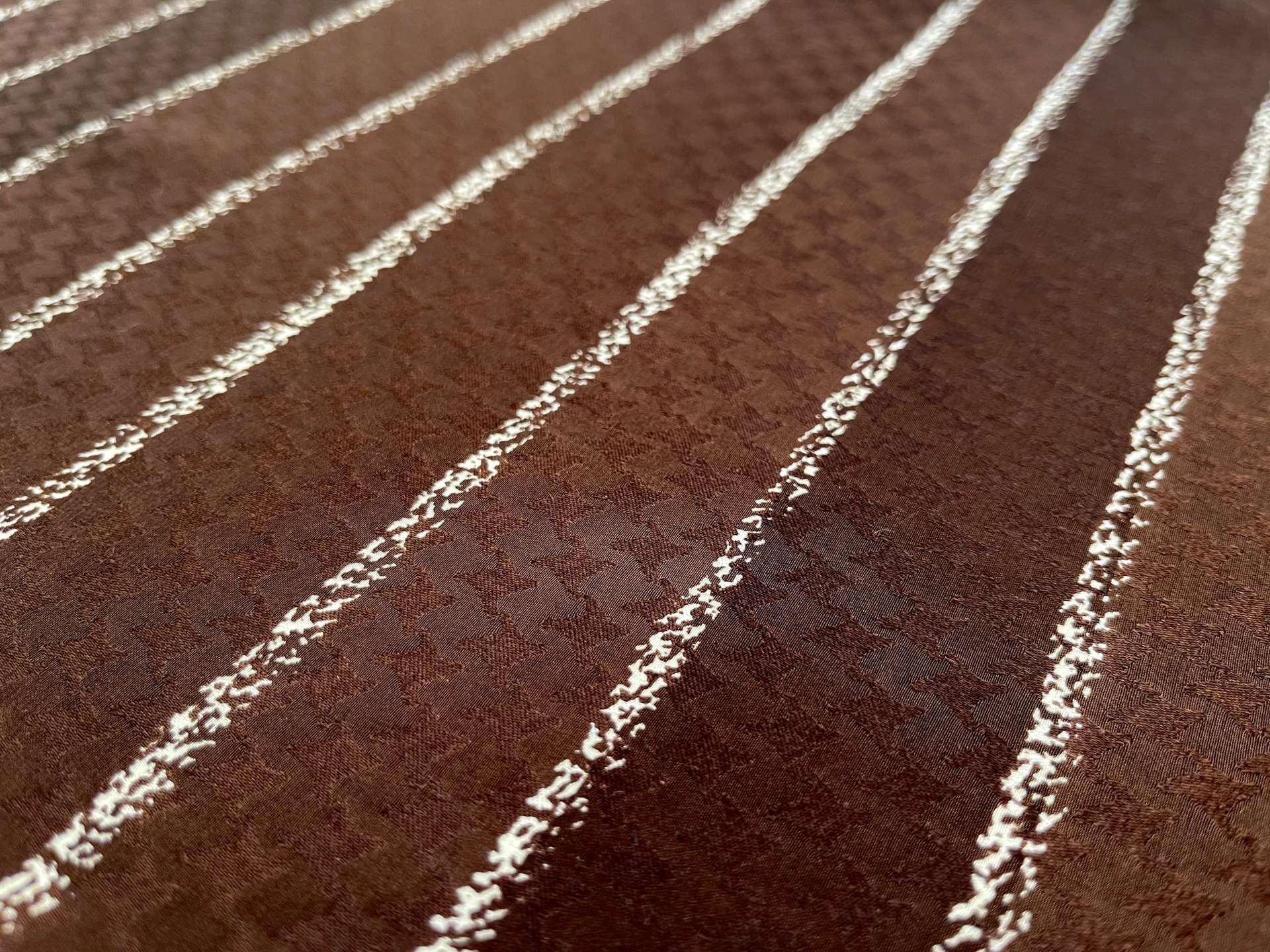 Made in Italy Houndstooth Pure Silk Jacquard Stripe Print in White and Brown