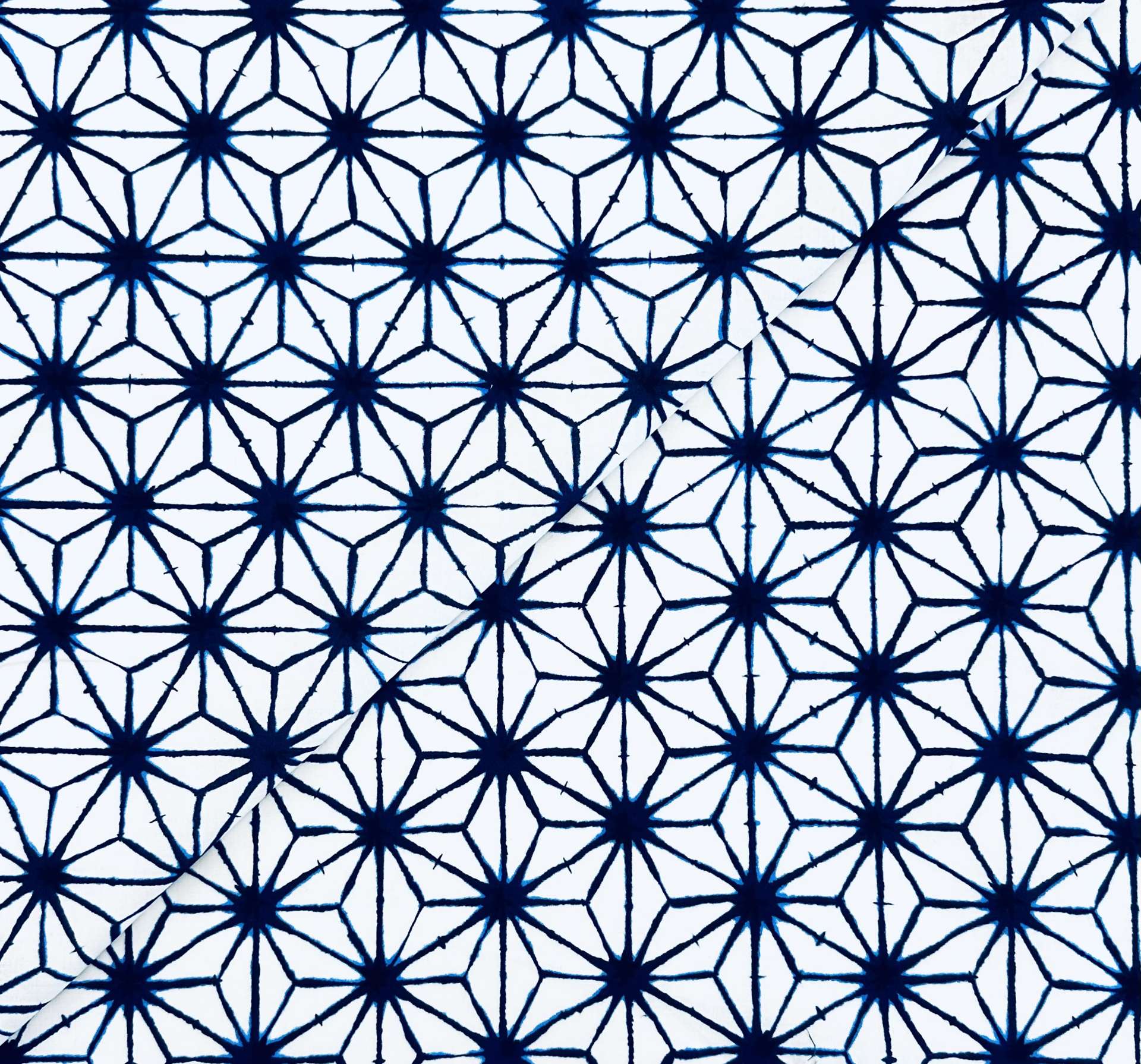 Japanese Cotton Shibori Print in White Indigo