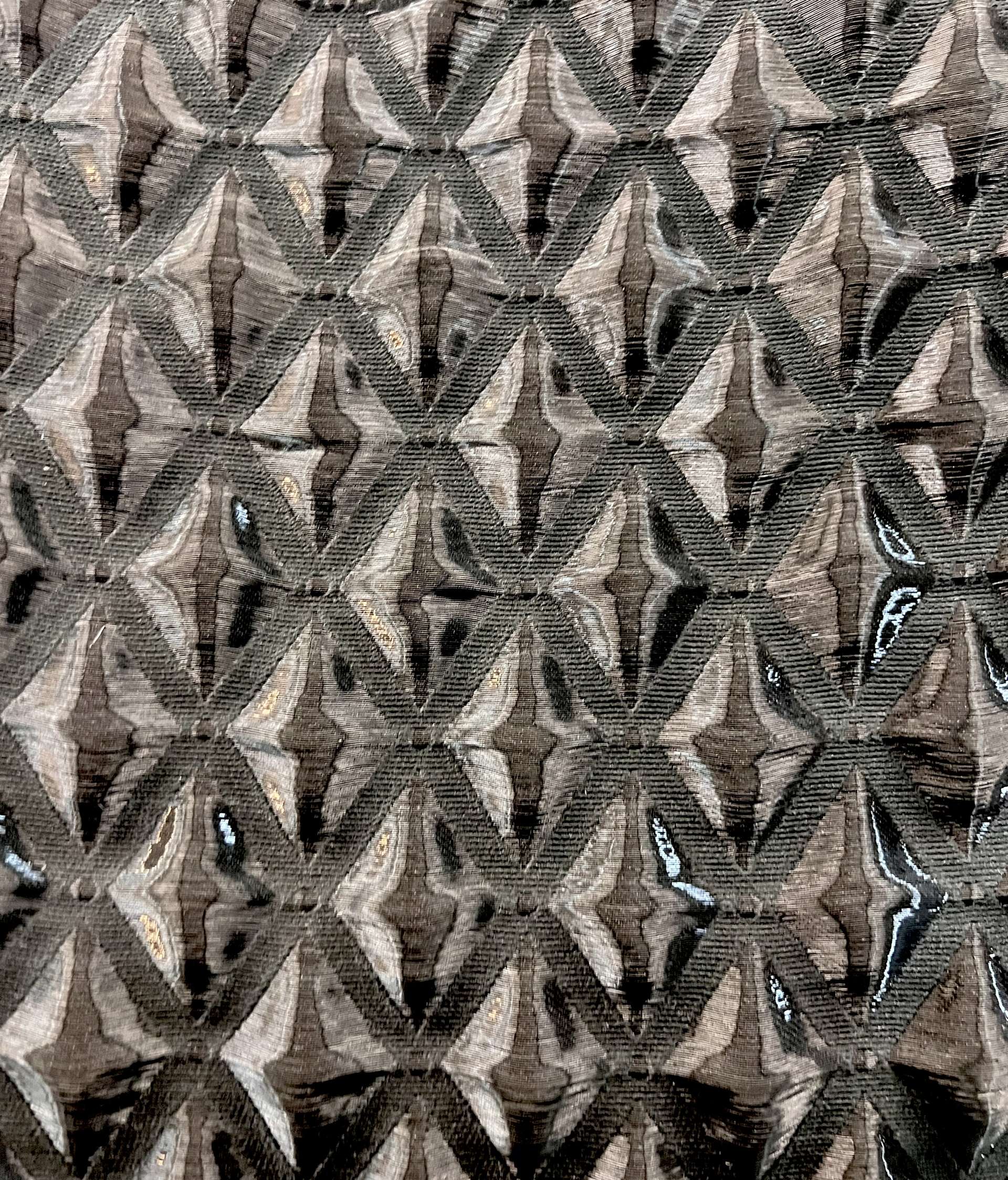 Couture Liquid Organza Diamond Cloque in Noir