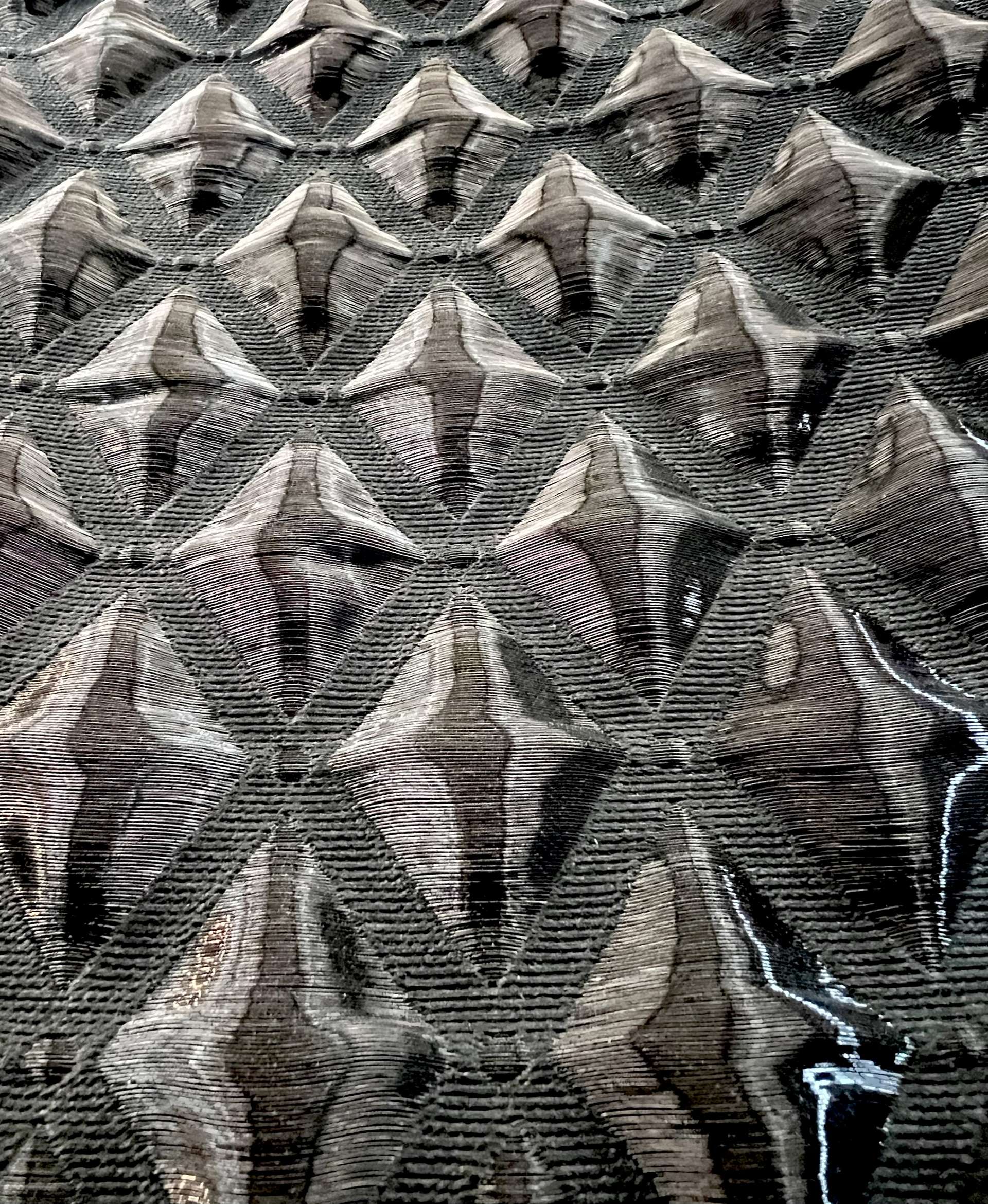 Couture Liquid Organza Diamond Cloque in Noir