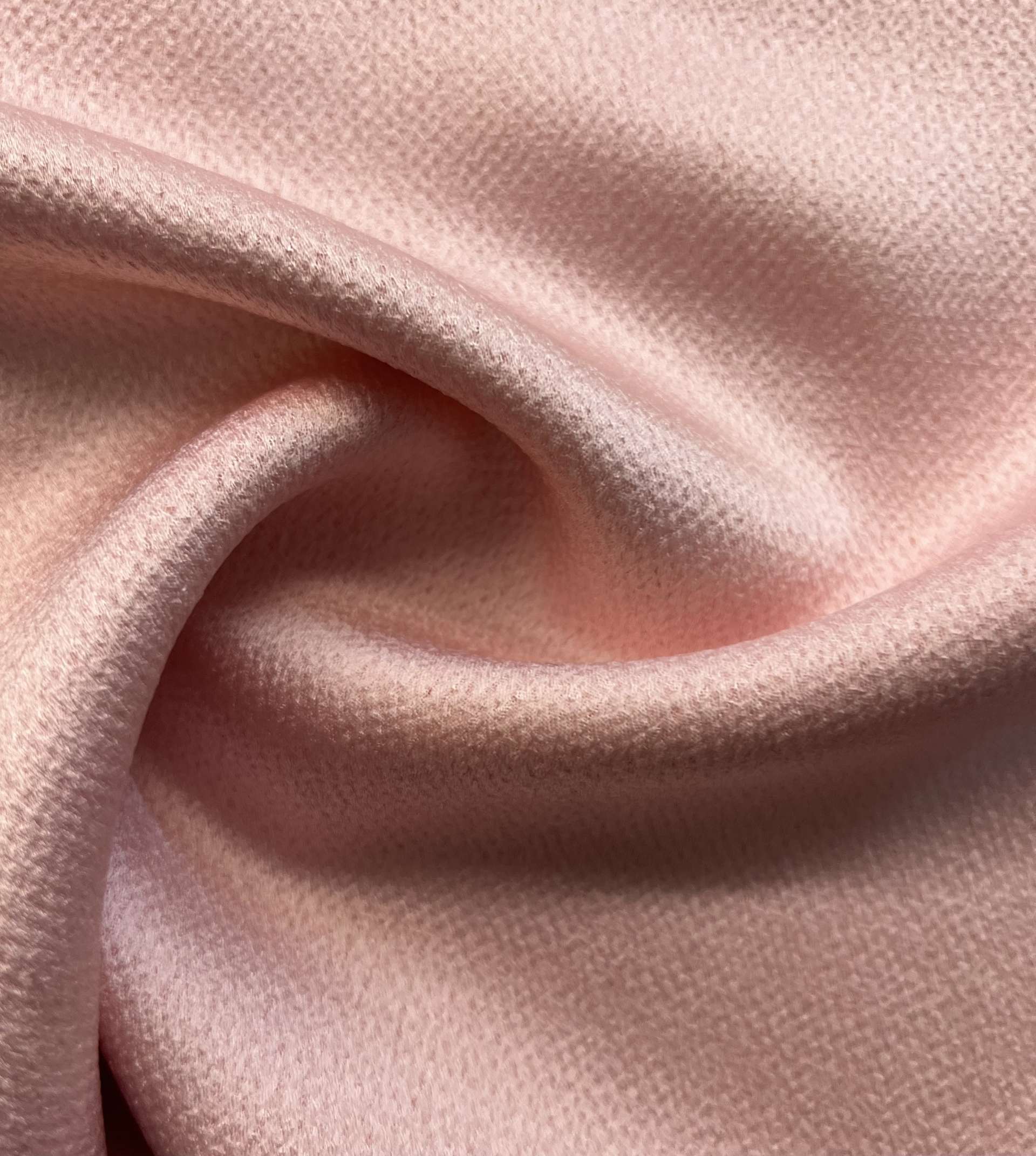 Made in Italy Viscose/Acetate Hammered Satin in Pink
