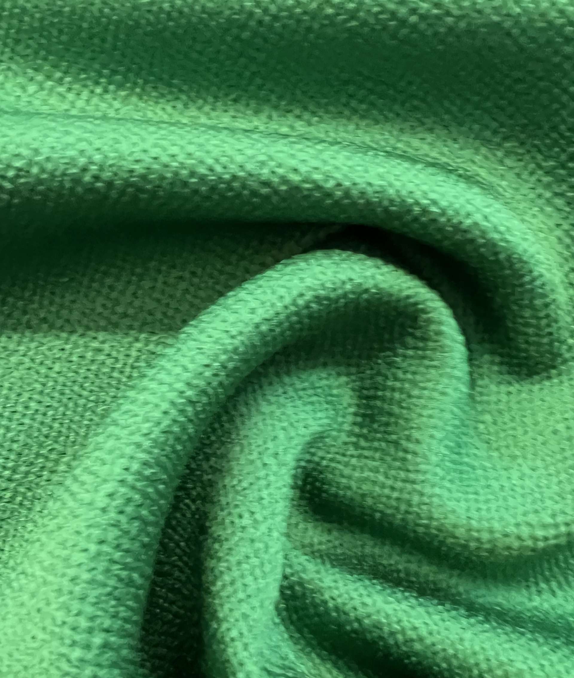 Made in Italy Viscose/Acetate Hammered Satin in Kelly Green