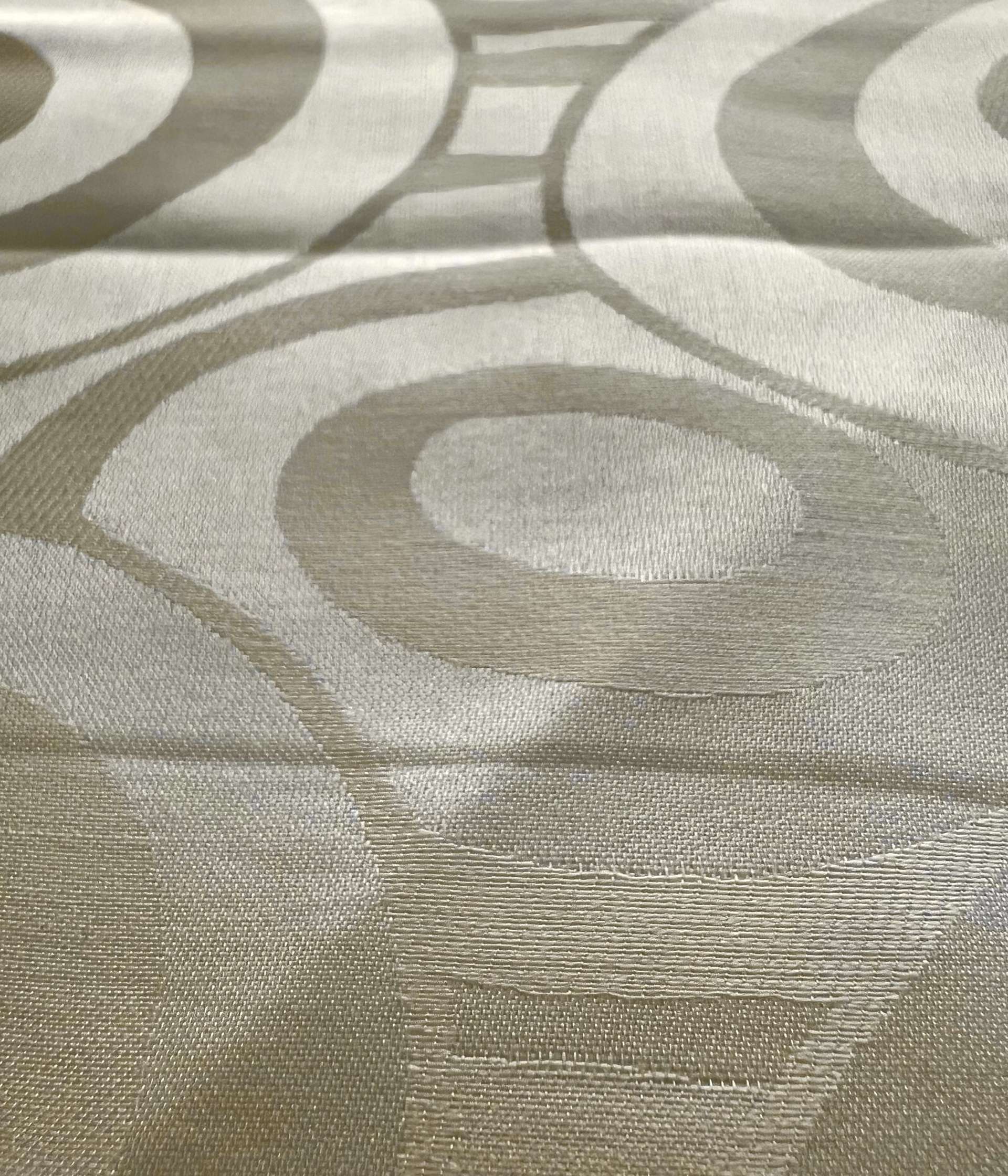 Made in Italy Pure Silk Mod Circle Jacquard in Ivory