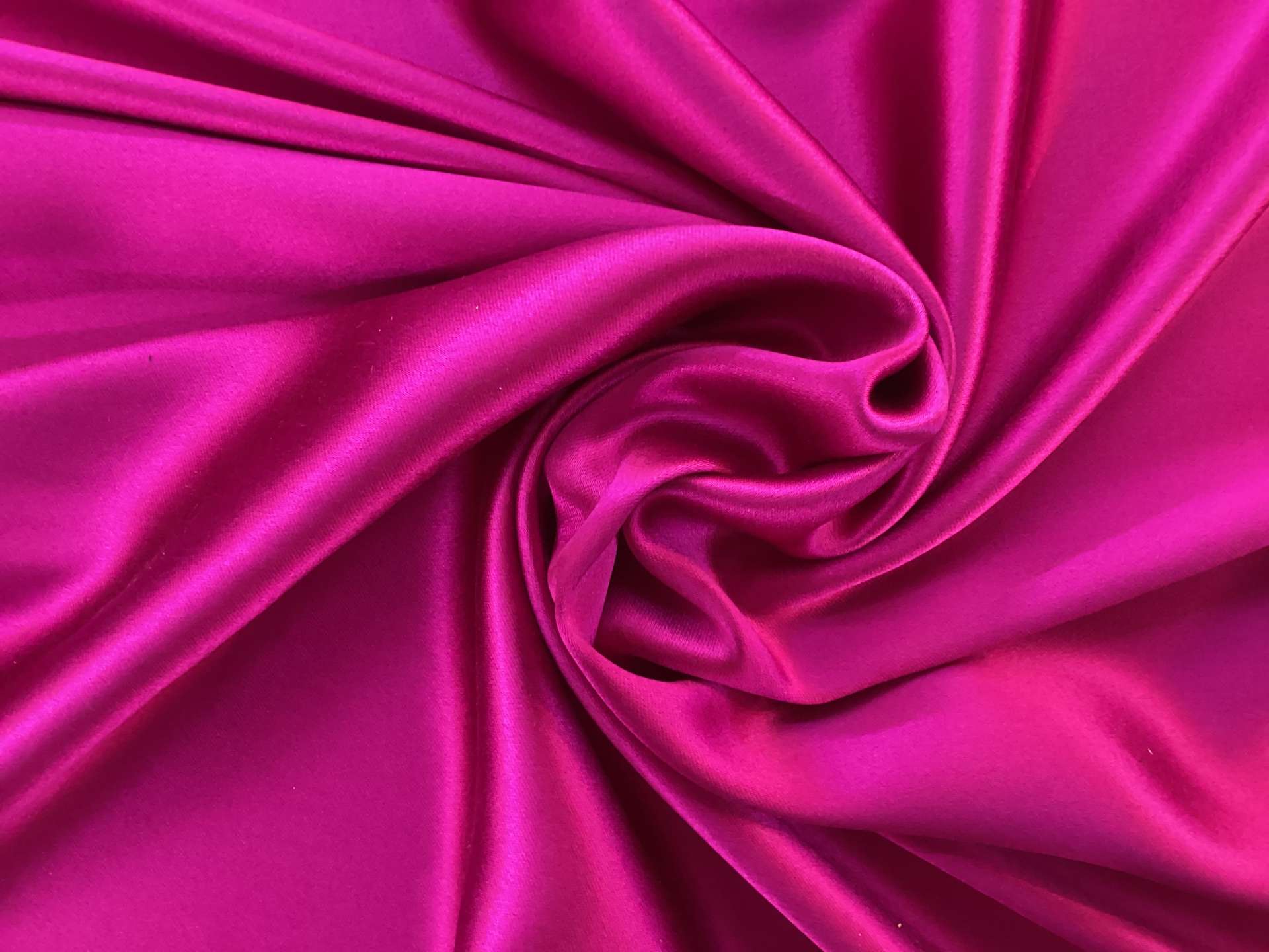 MADE IN ITALY 100% PURE SILK CREPE BACK SATIN IN ORCHID 