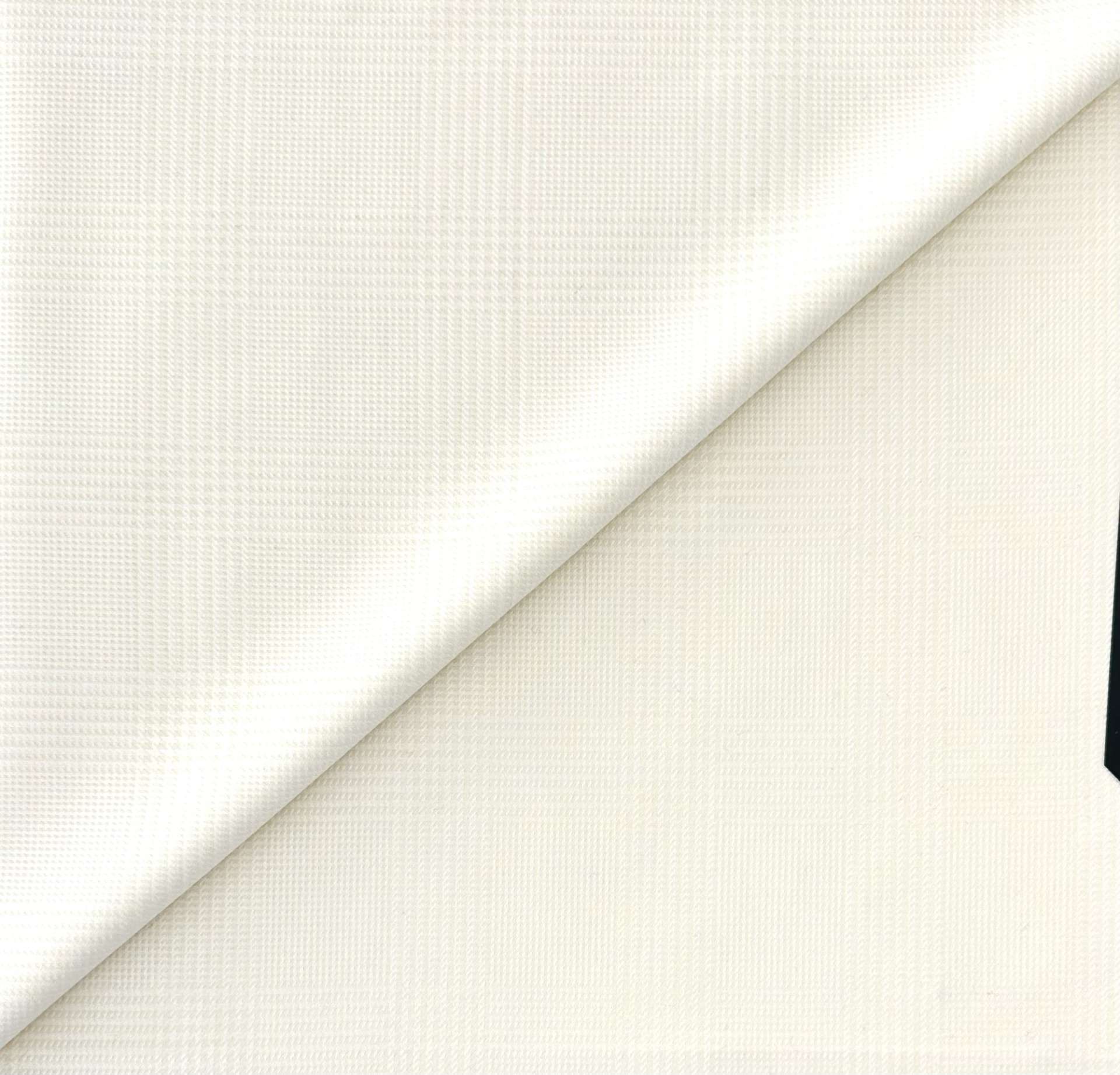 Italian Silk Wool Suiting Jacquard Glen Plaid in Winter White