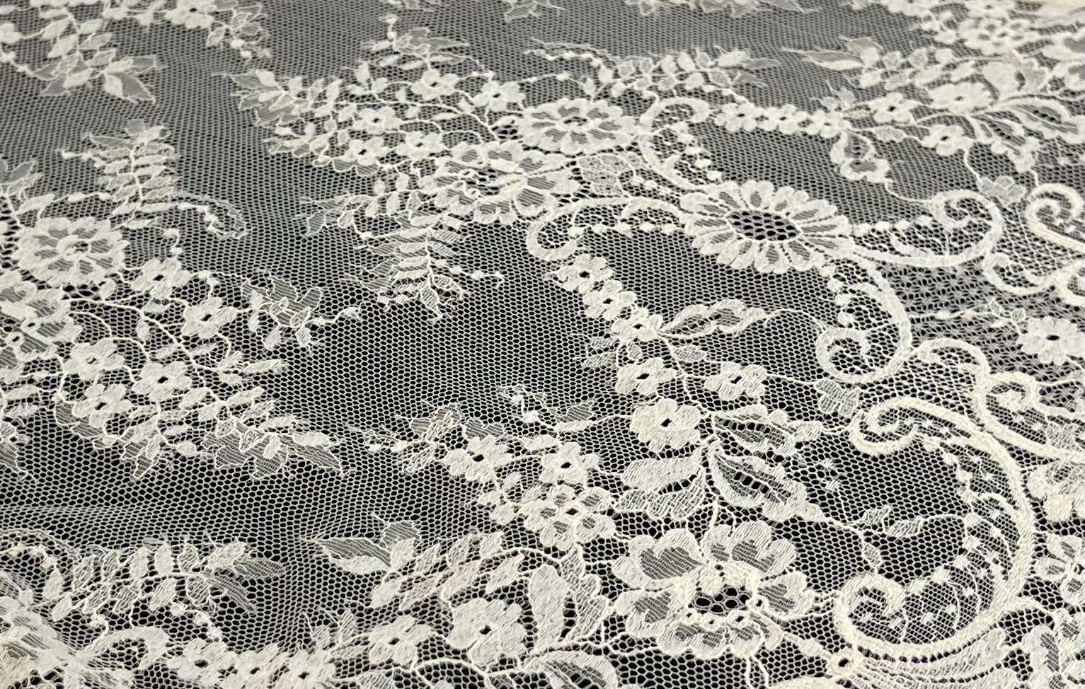 Made in Japan Chantilly Lace in Vanilla