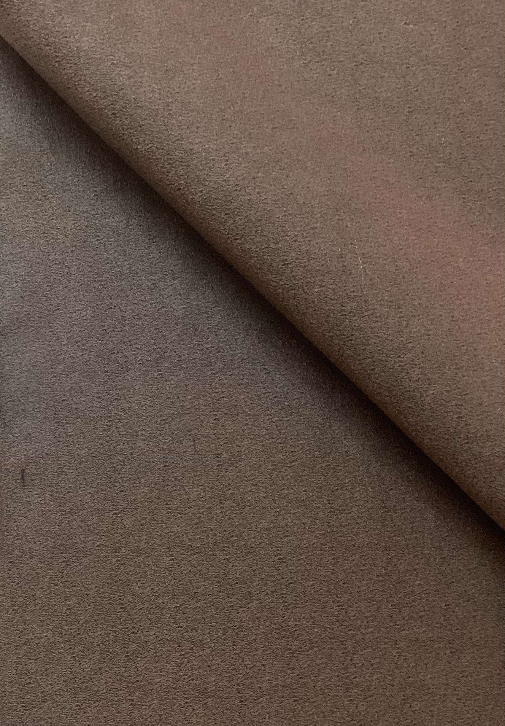 100% Silk Heather in Light Chestnut