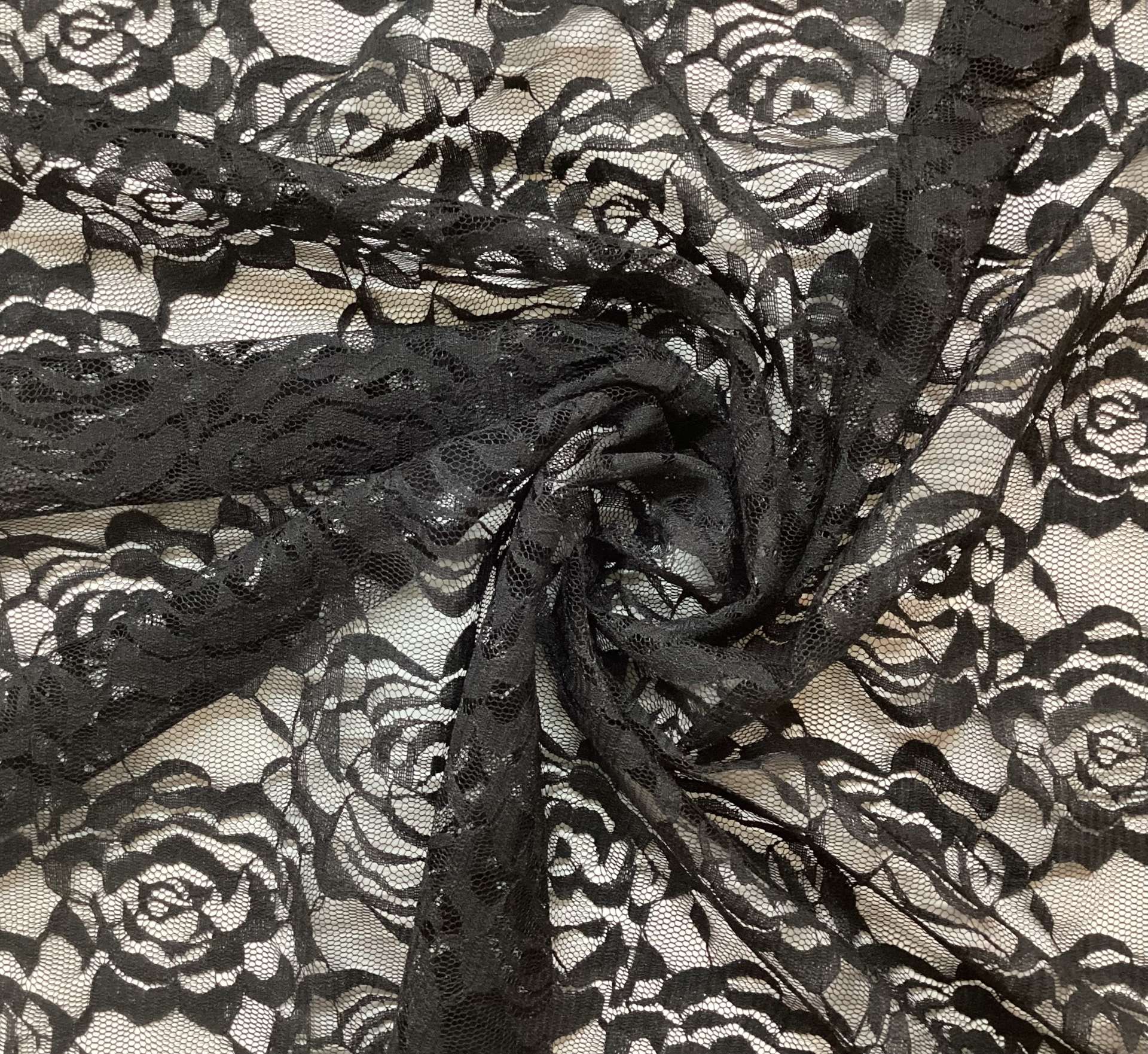 Polyester Domestic Chantilly Lace In Ebony 