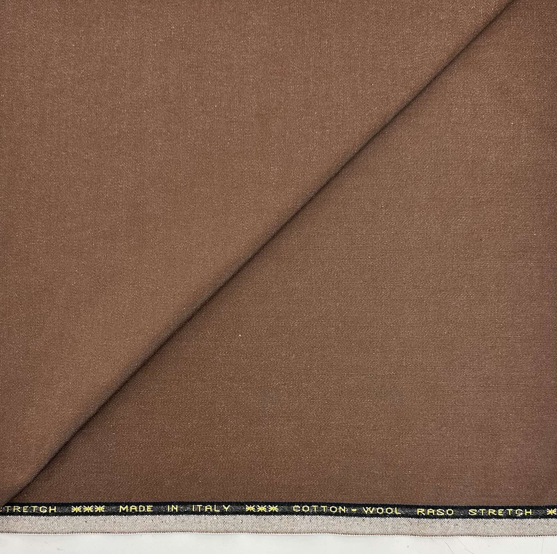 Italian Stretch Wool Cotton Suiting in Maroon
