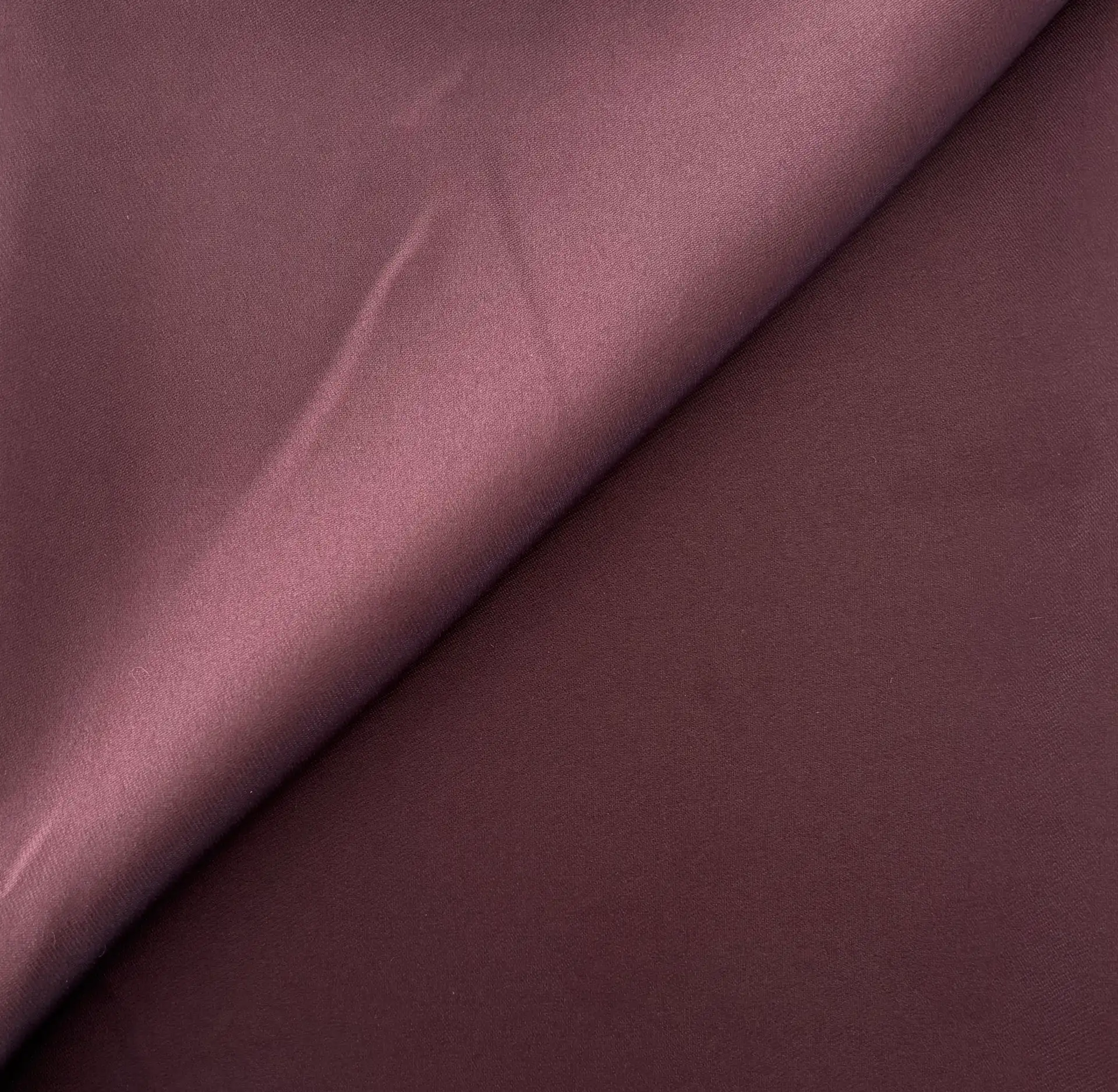 Polyester Twill Mikado in Aubergine