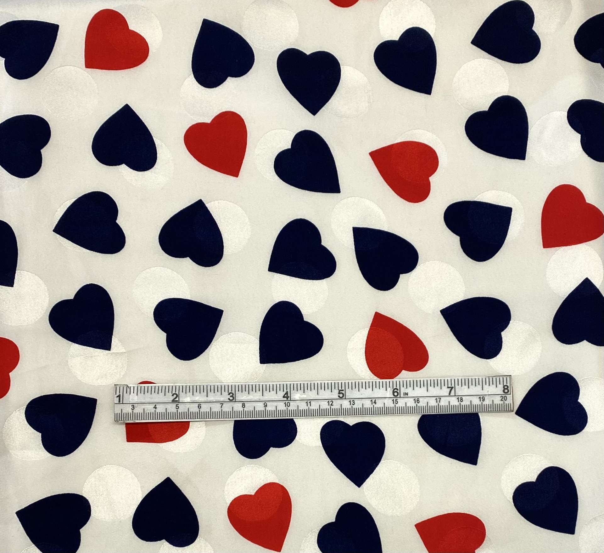100% Silk Sweet Heart Print Fabric in Warehouse