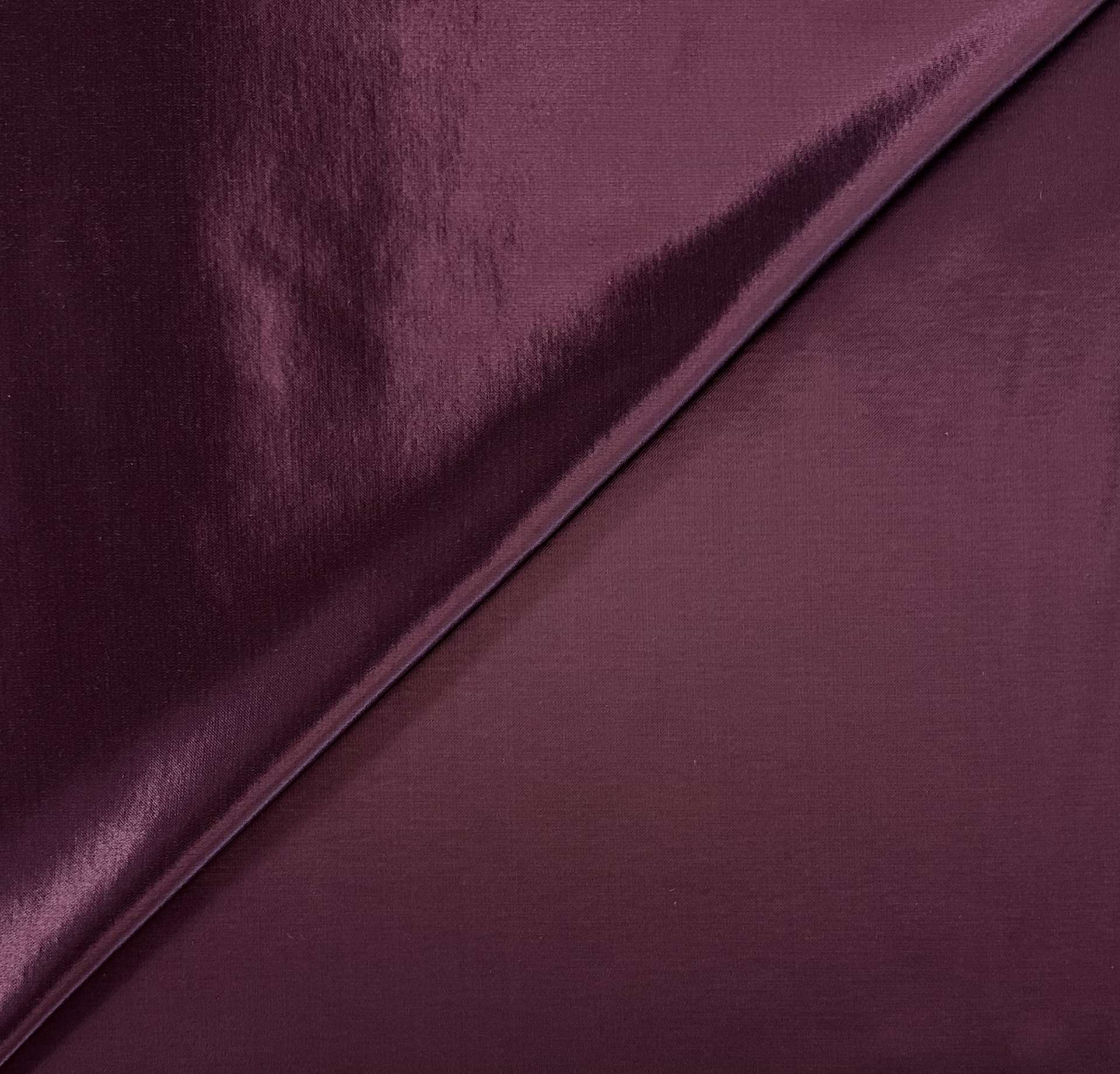 Sunback Coat Lining in Bordeaux
