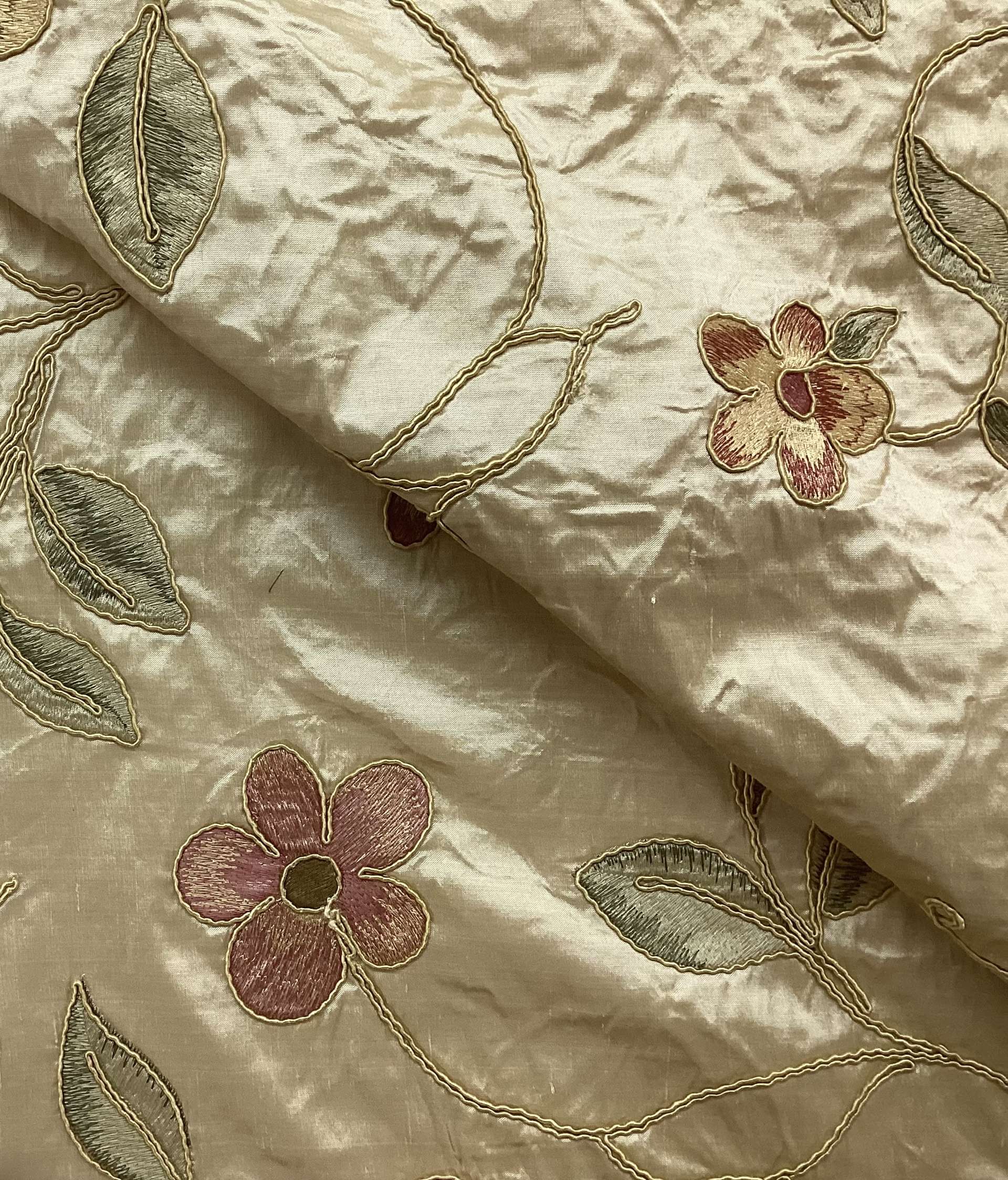 Silk Shantung with Embroidered and Soutachéd Flowers In Light Golden Background 