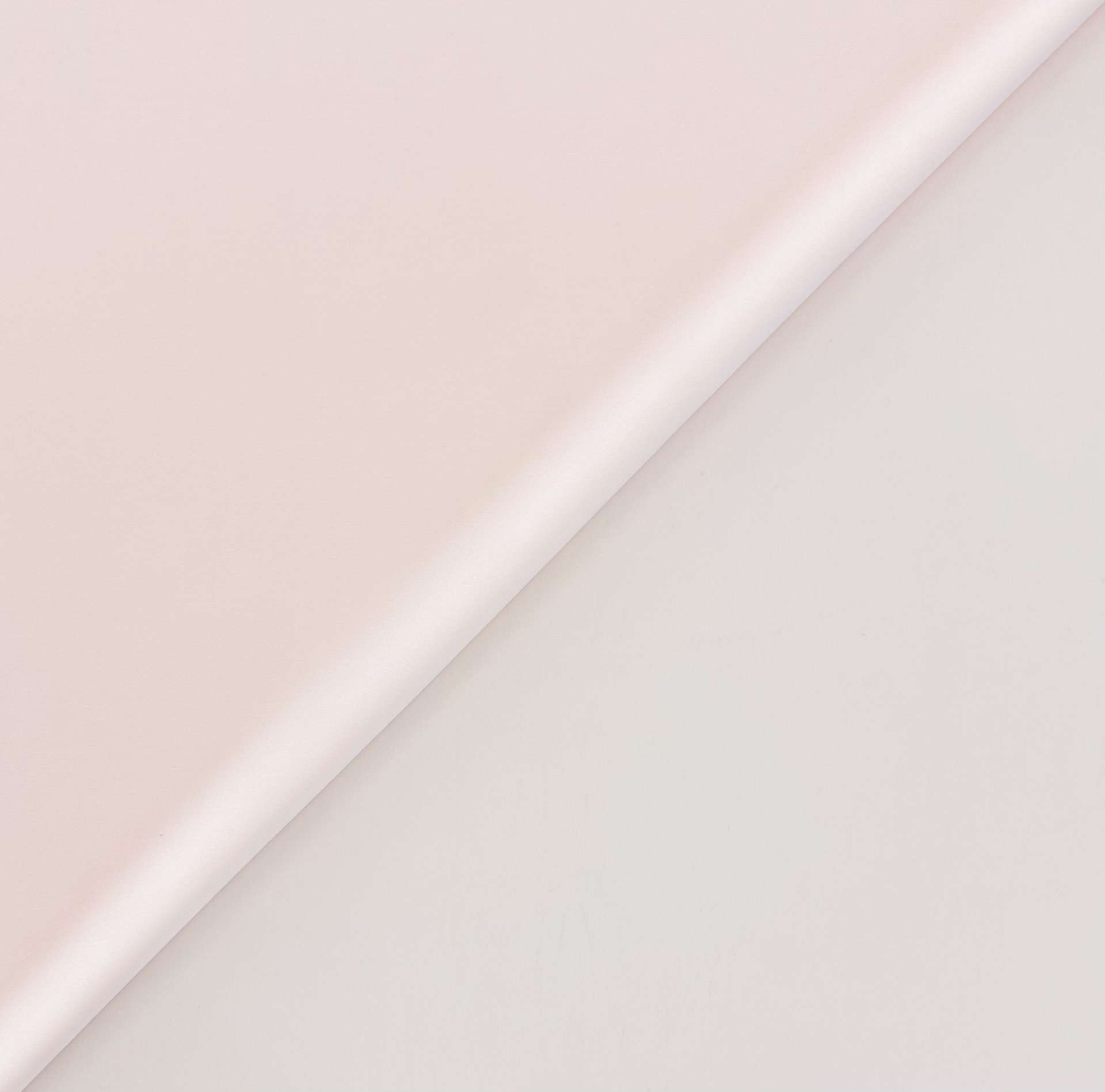 Polyester 70 Denier Knit Lining in Faint Pink