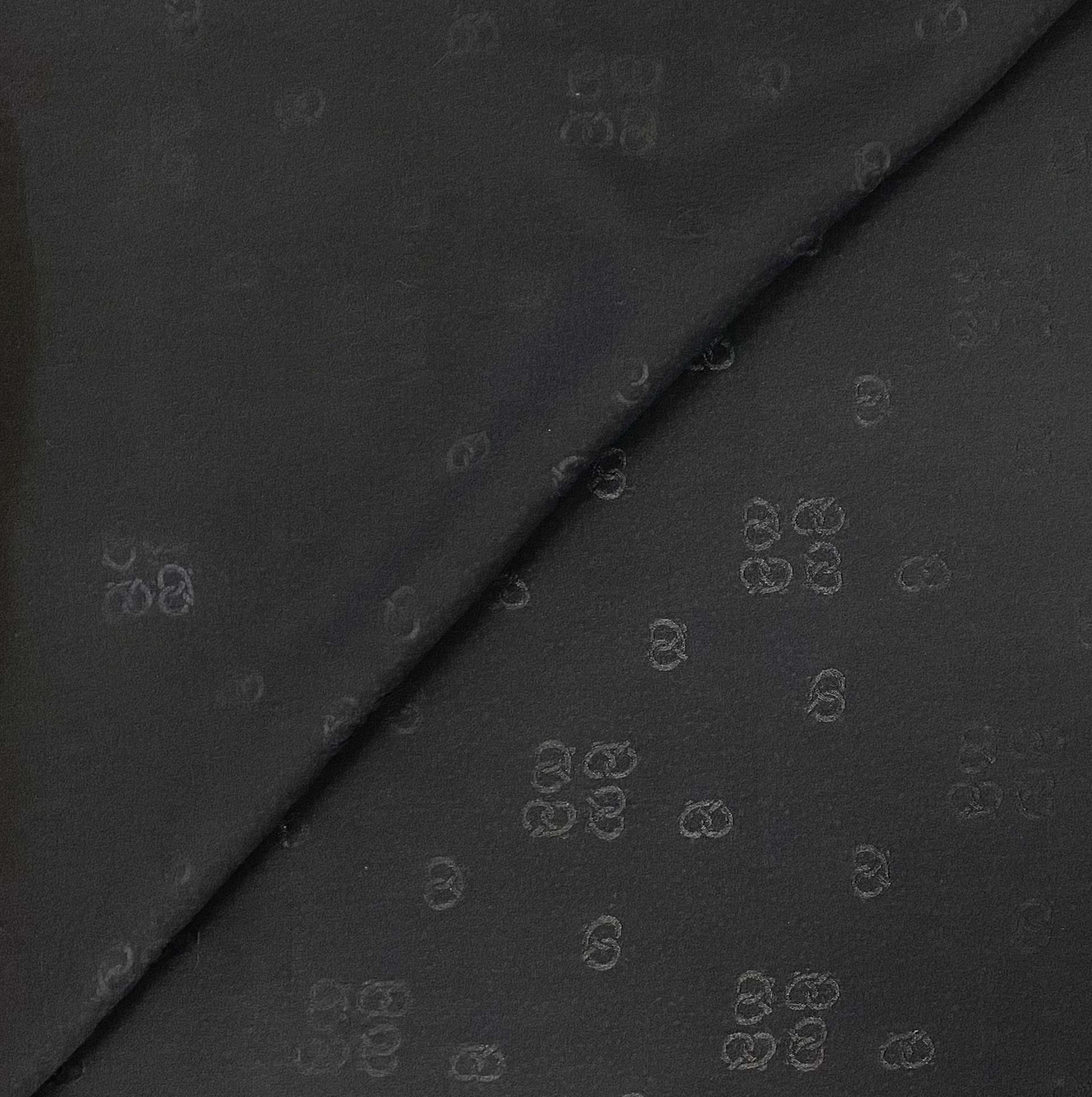 Vintage Silk Jacquard in Black