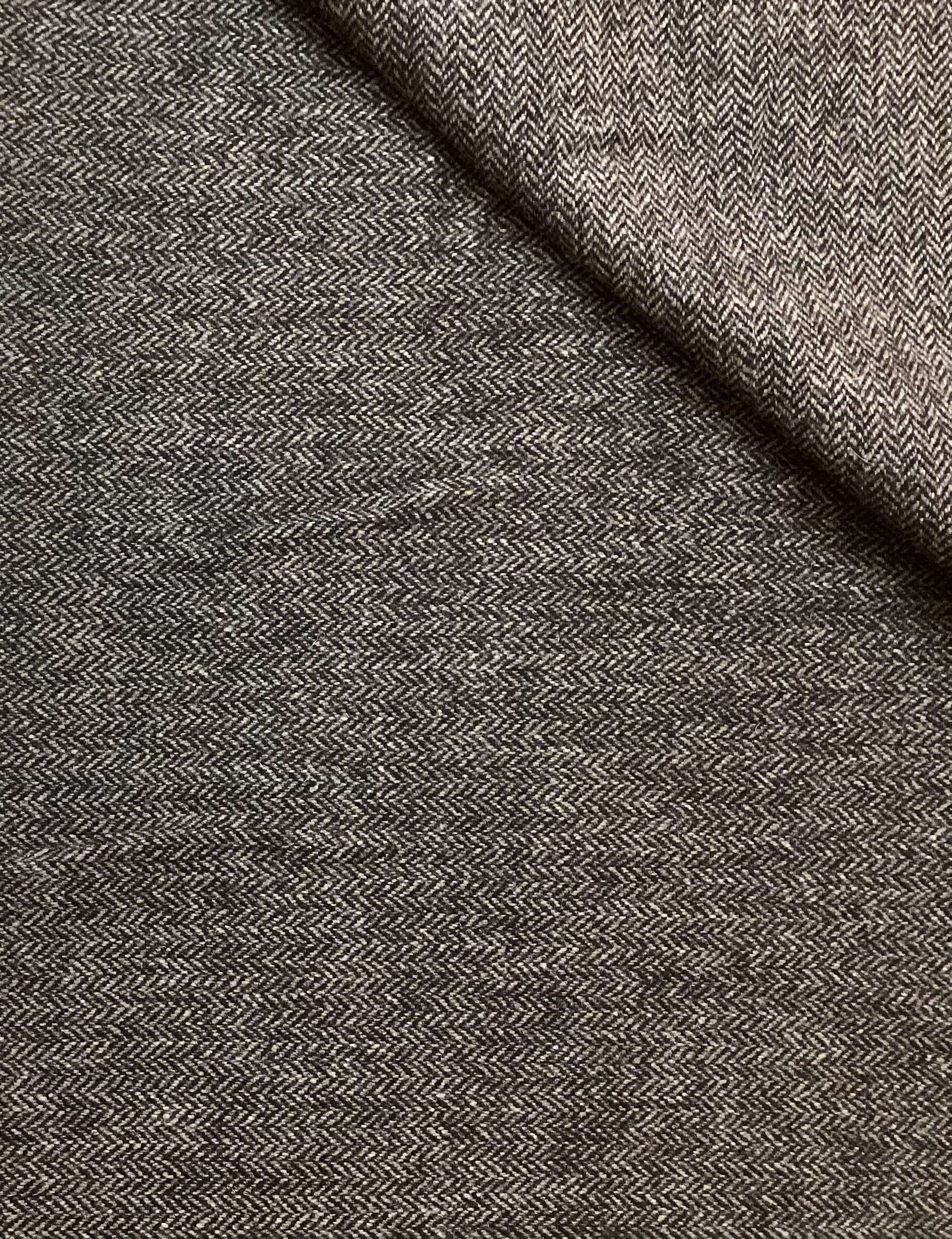 100% Wool Herringbone In Andean Walnuts