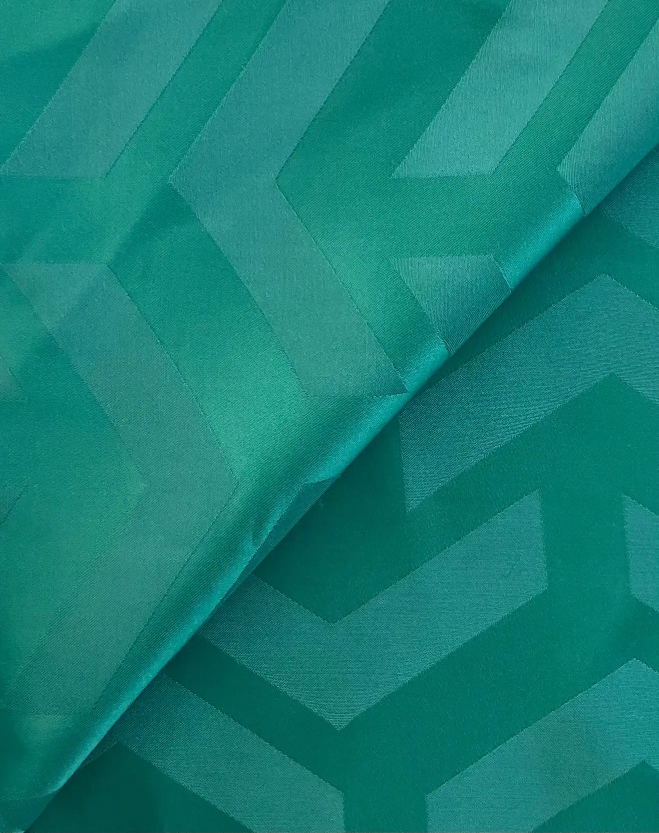 Viscose & Acetate Arrow Jacquard