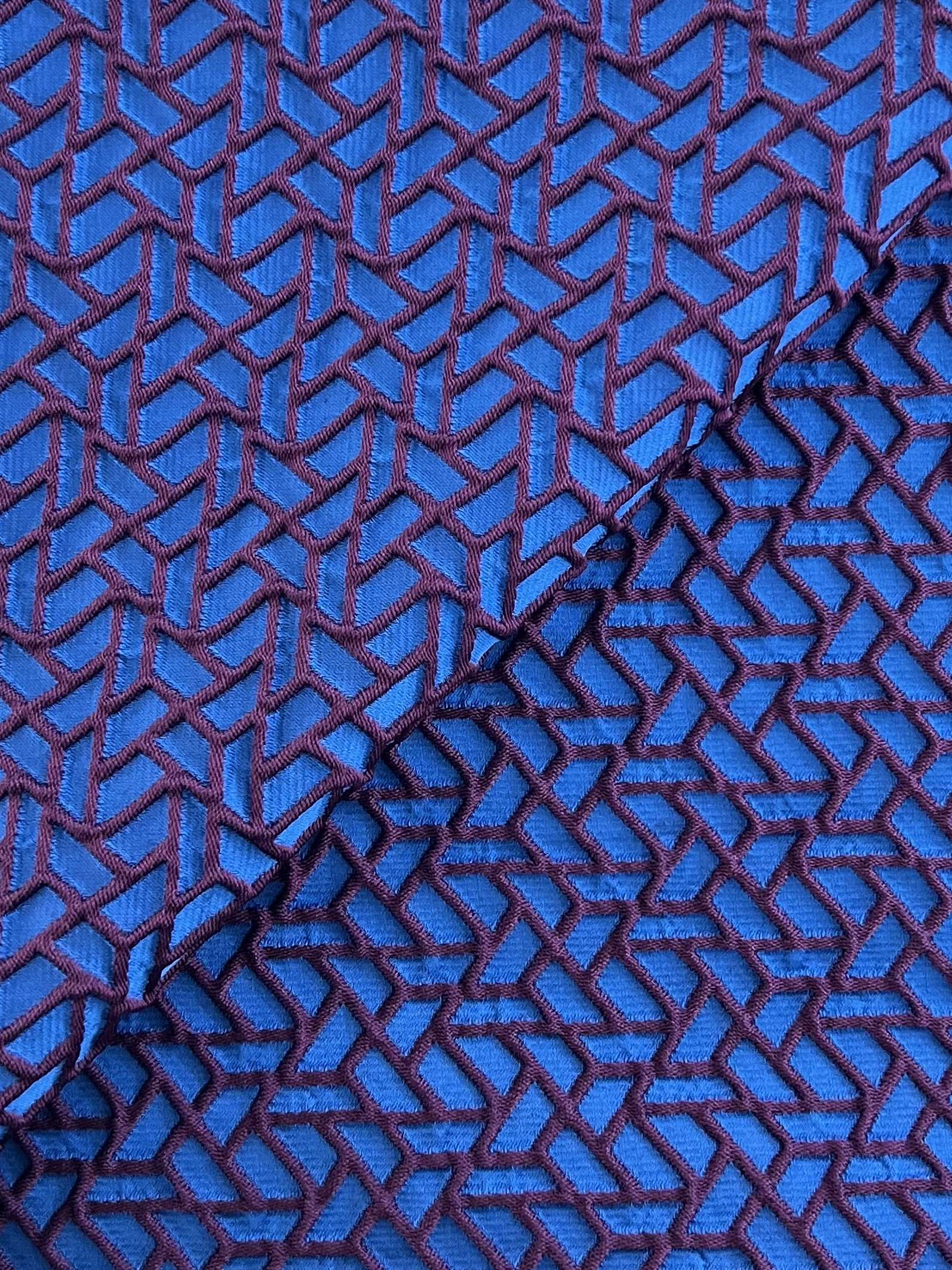 Bicolor Cloqué in Wine + Royal Blue