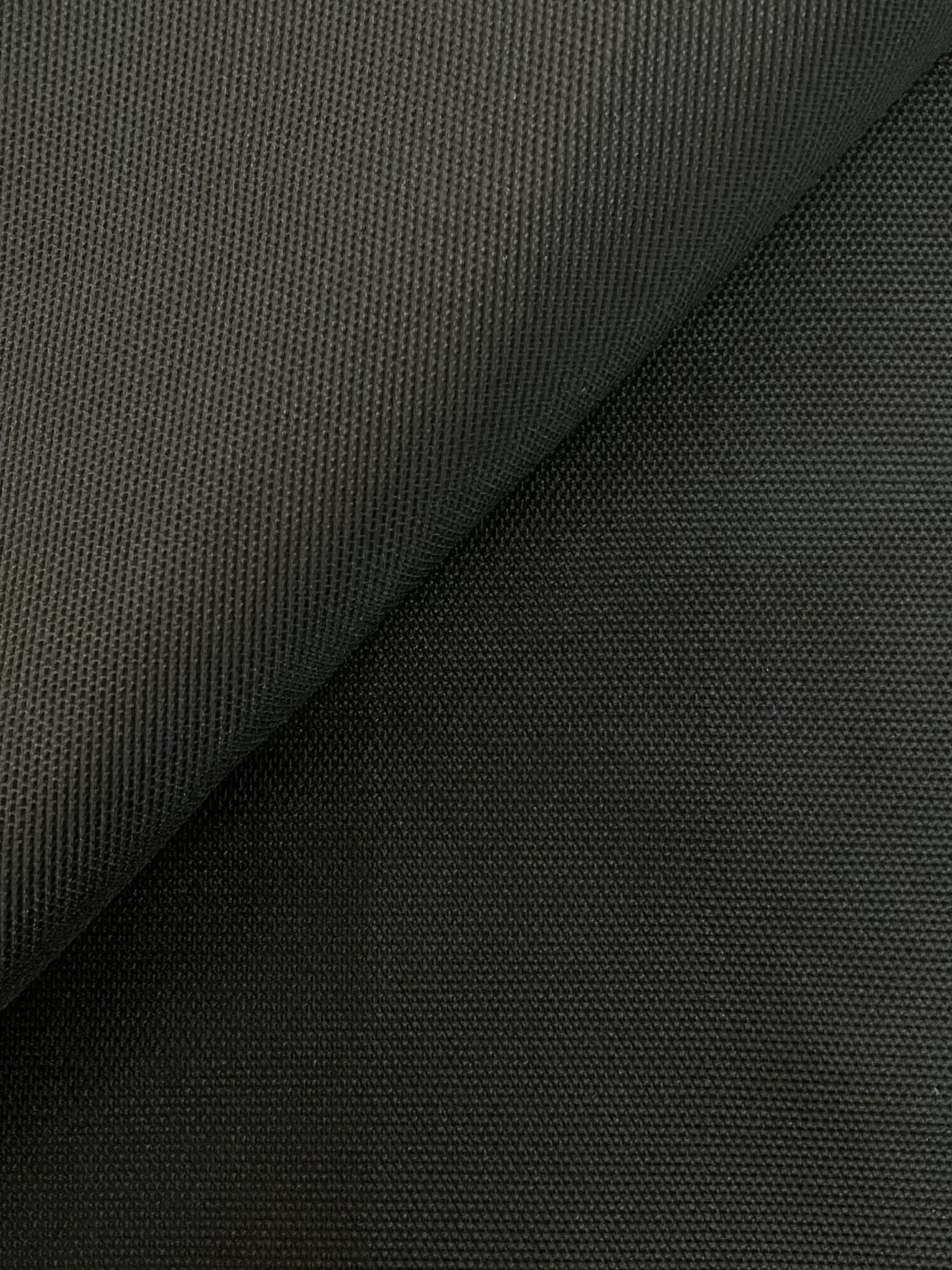 Silk and Polyester Blend Piqué in Black