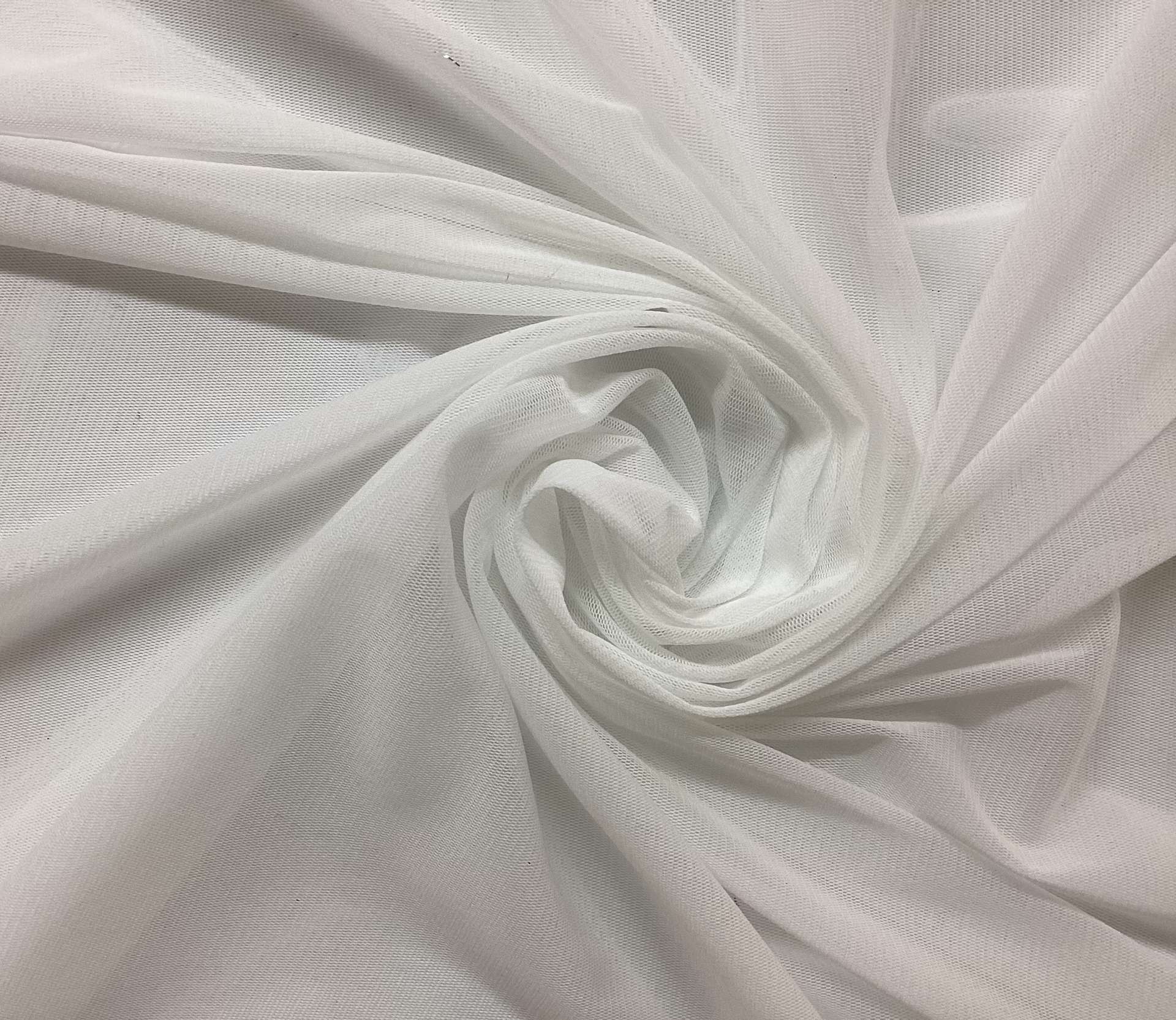 Stretch Tulle In Eggshell